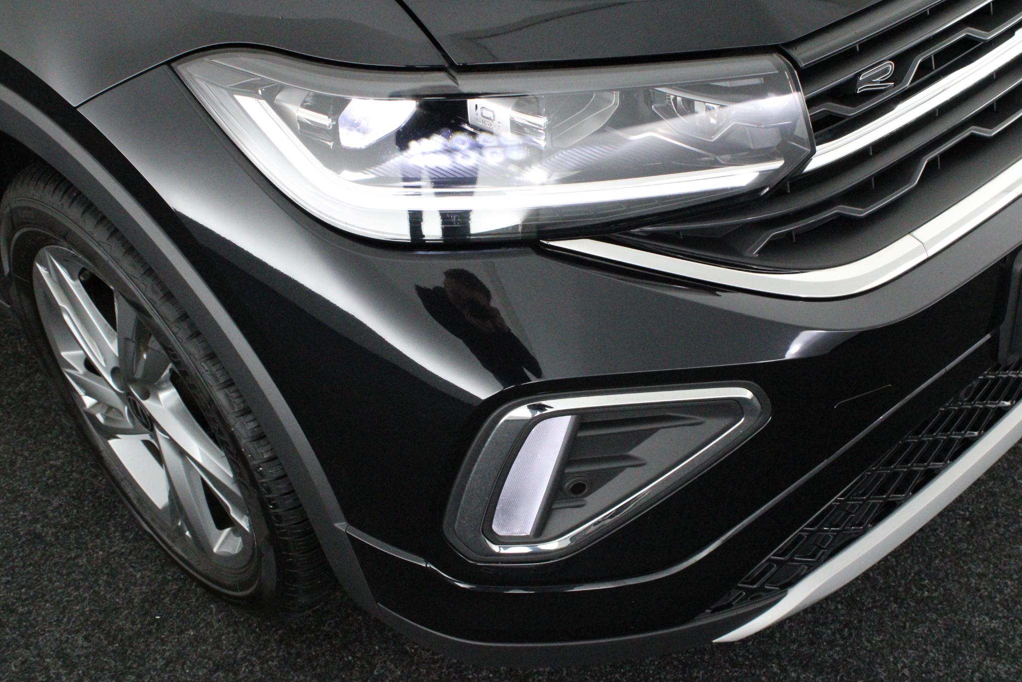Foto van Volkswagen T-cross