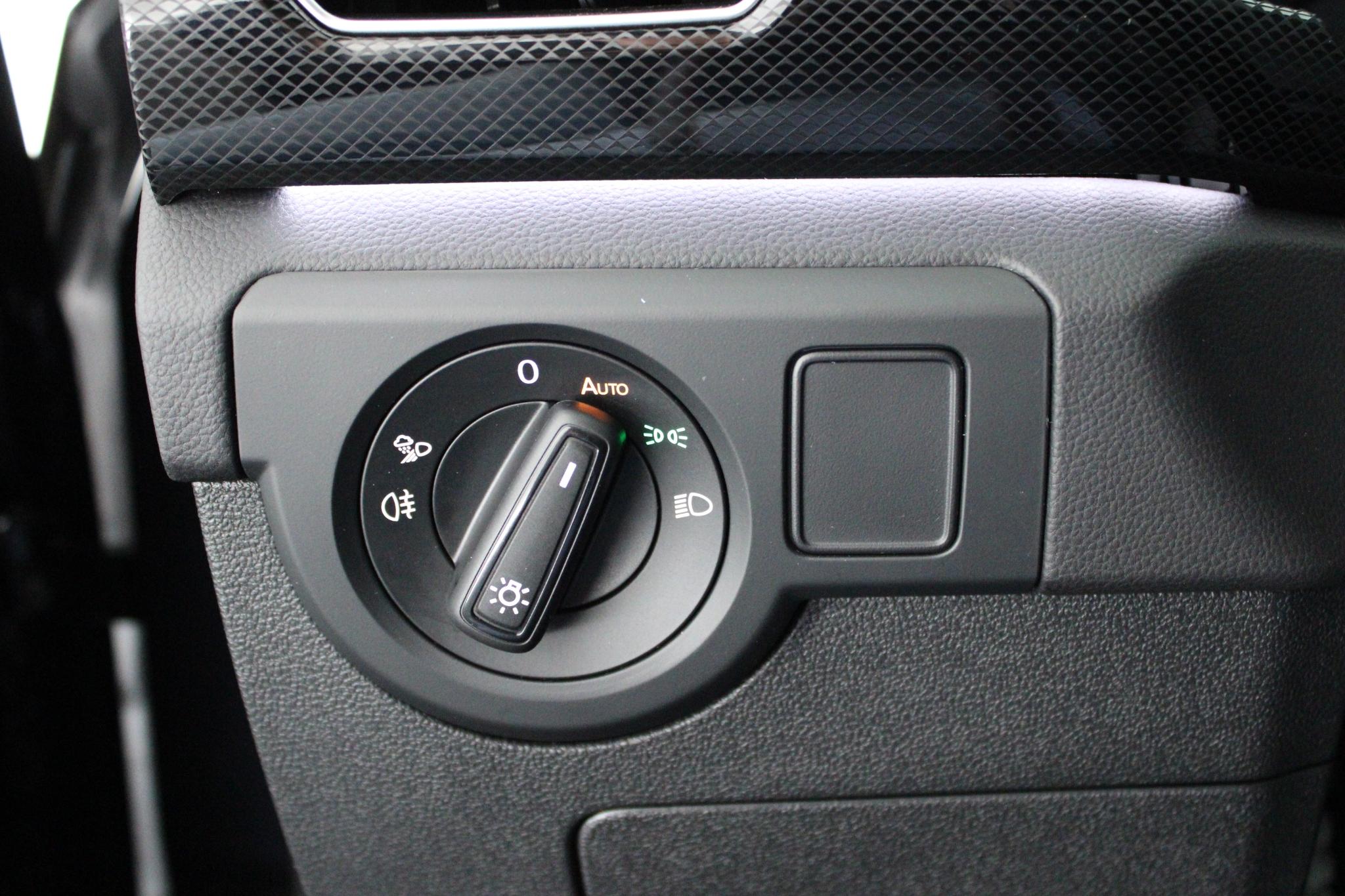 Foto van Volkswagen T-cross
