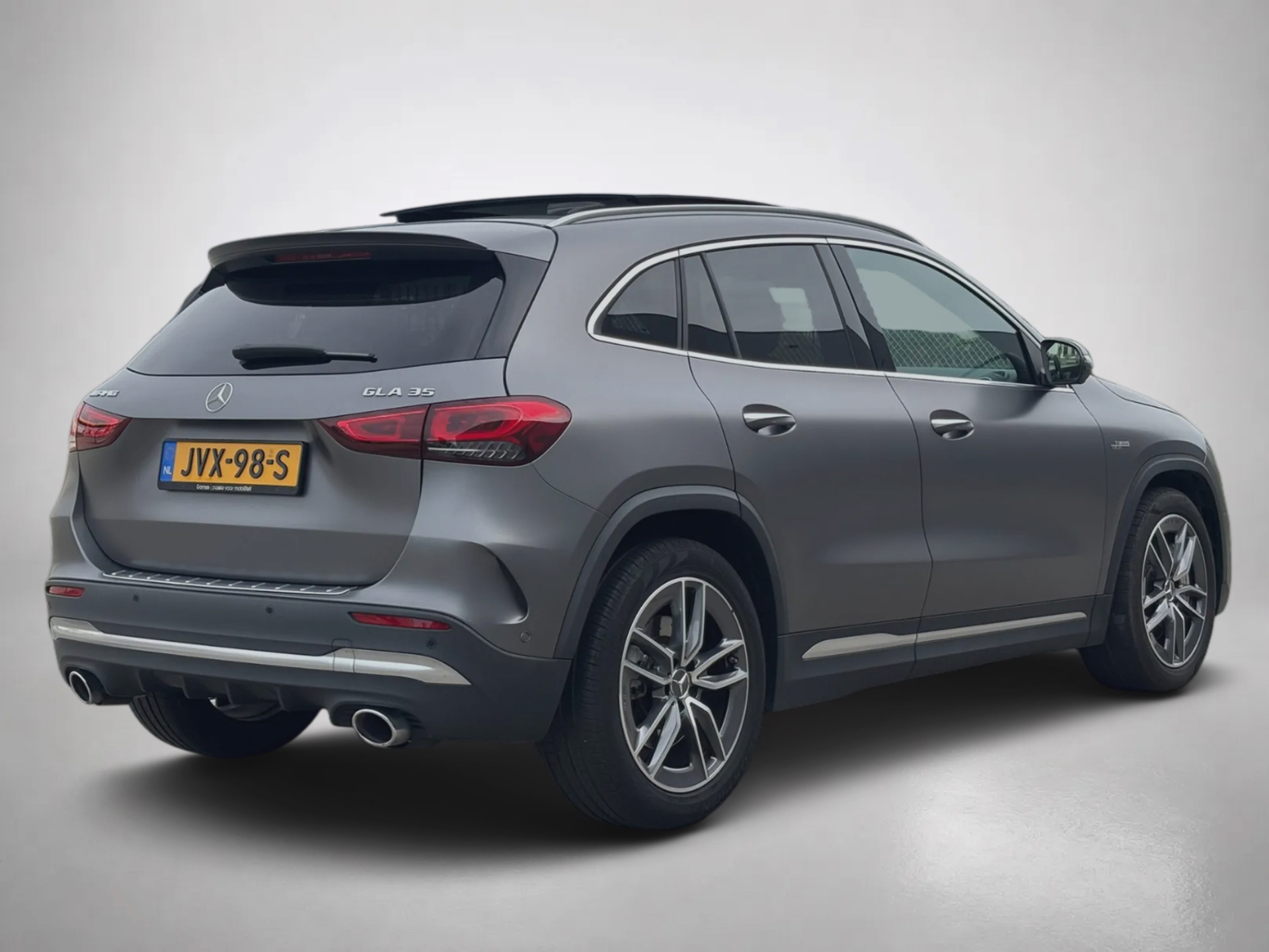 Foto van Mercedes-Benz AMG Gla 35