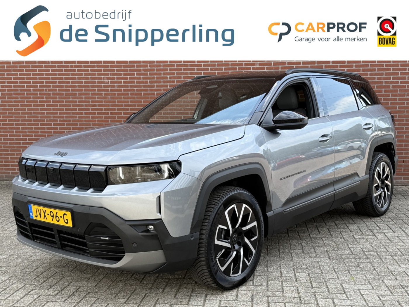 Jeep Compass First Edition 74 kWh CARPLAY CLIMA STOEL/STUUR VERWARMING *8 JAAR GARANTIE* 2026 - voorkant