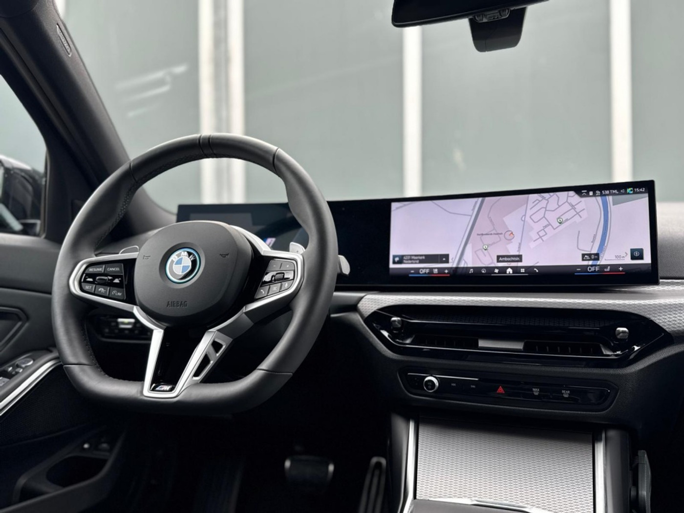 Foto van BMW 330e