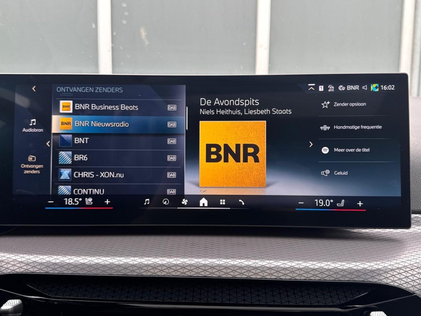 Foto van BMW 330e