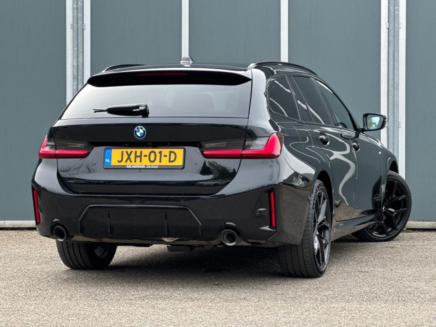 Foto van BMW 330e