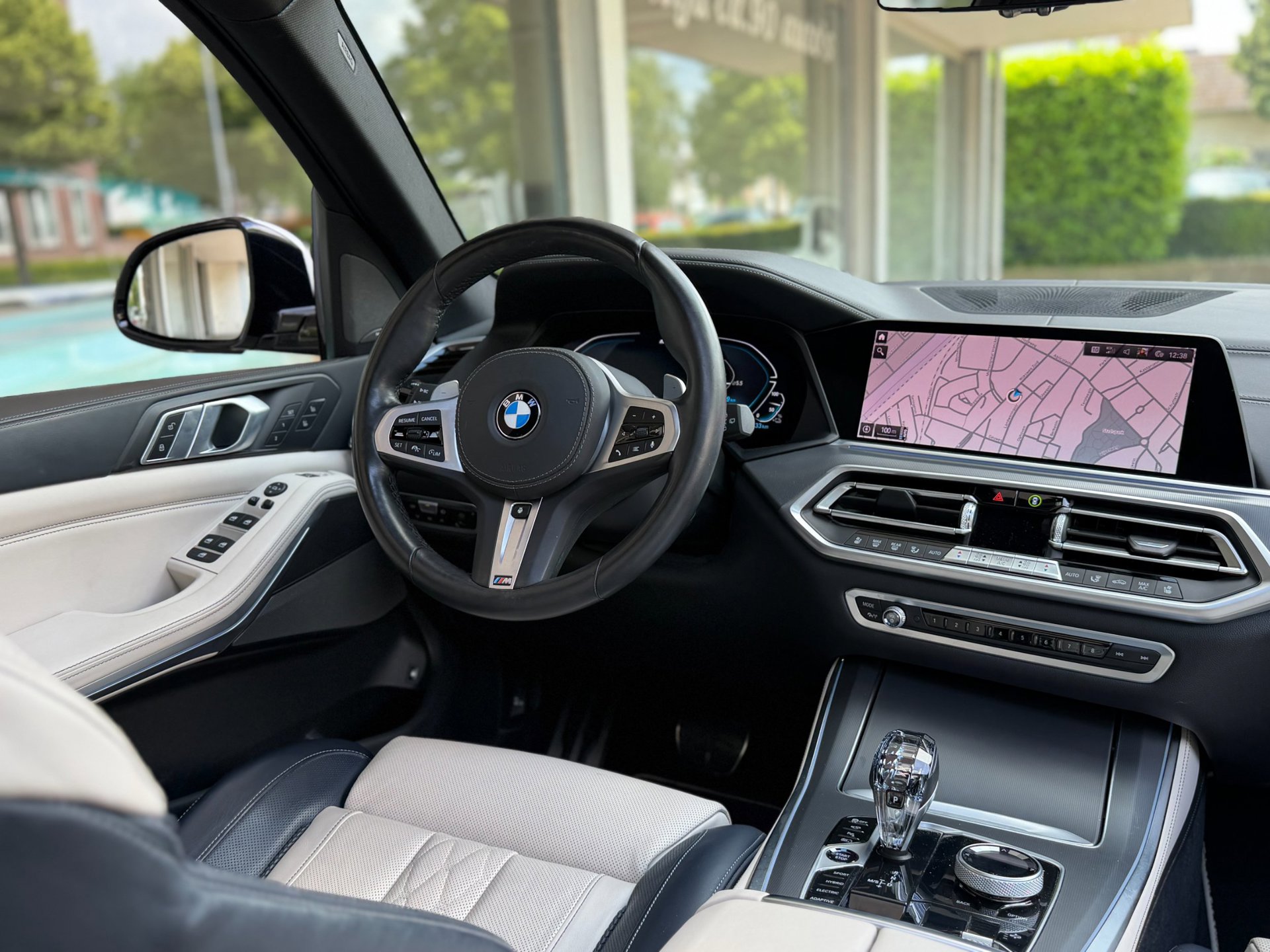 Foto van BMW X5 Xdrive45e