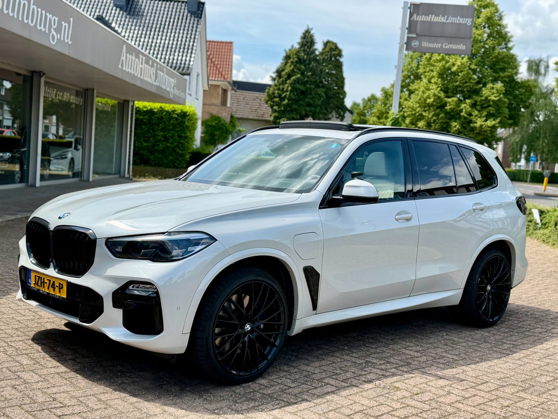 Foto van BMW X5 Xdrive45e