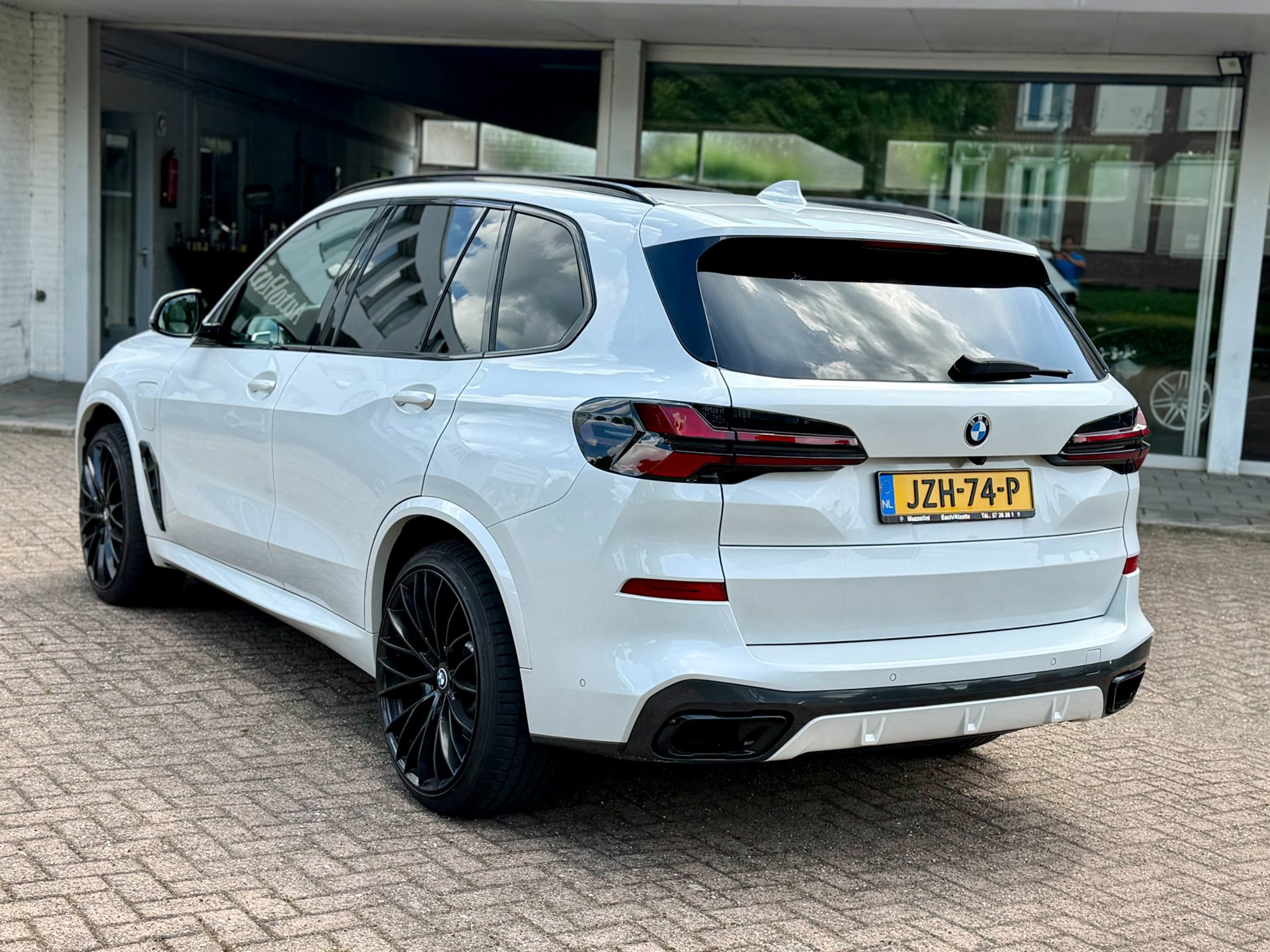 Foto van BMW X5 Xdrive45e