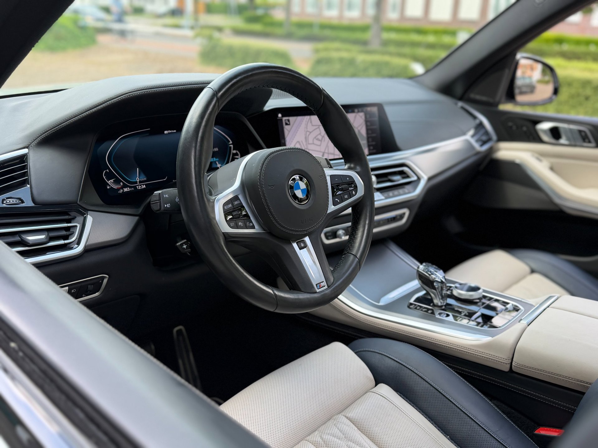 Foto van BMW X5 Xdrive45e
