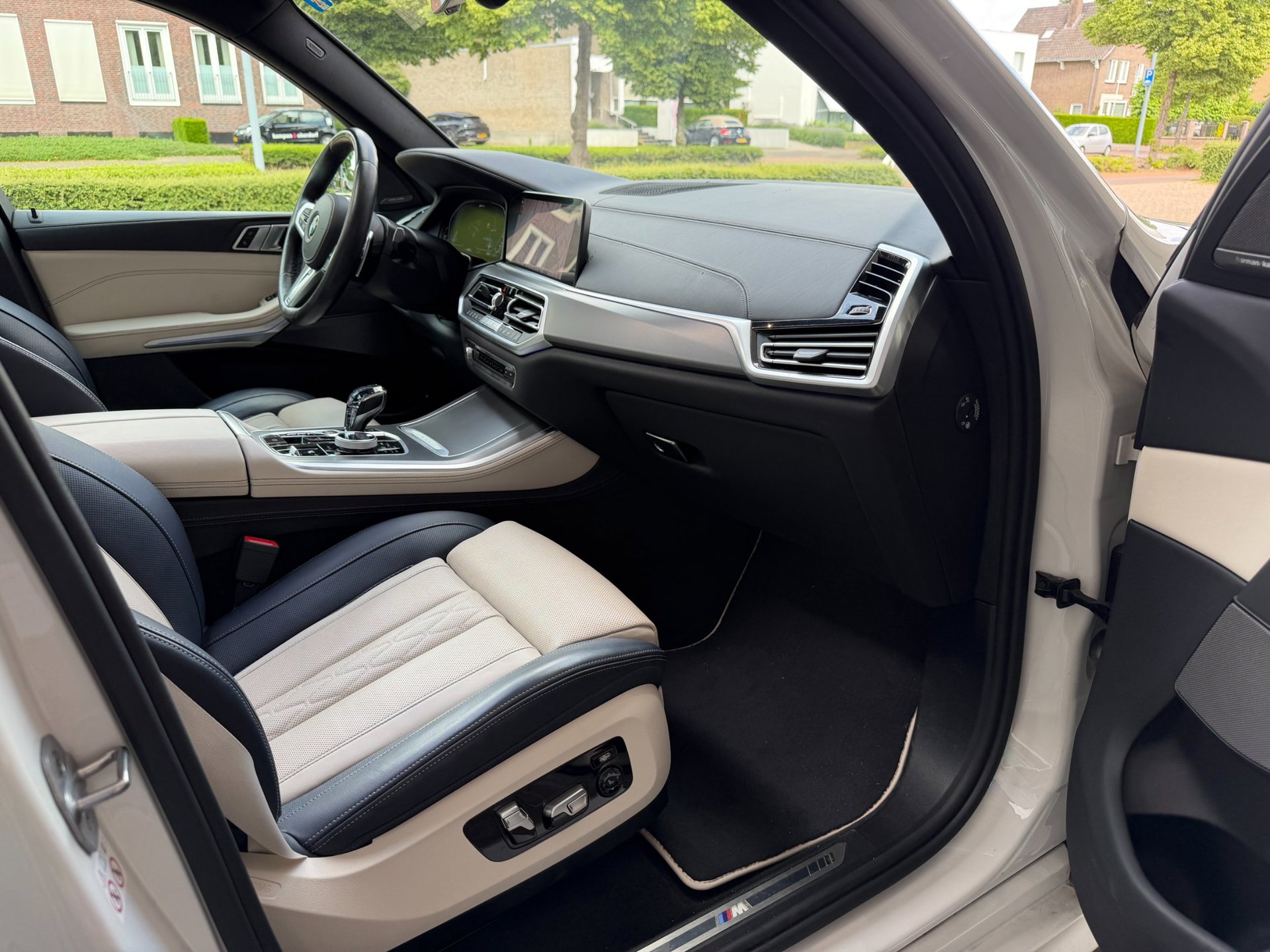 Foto van BMW X5 Xdrive45e