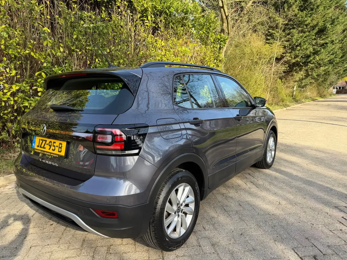 Foto van Volkswagen T-cross