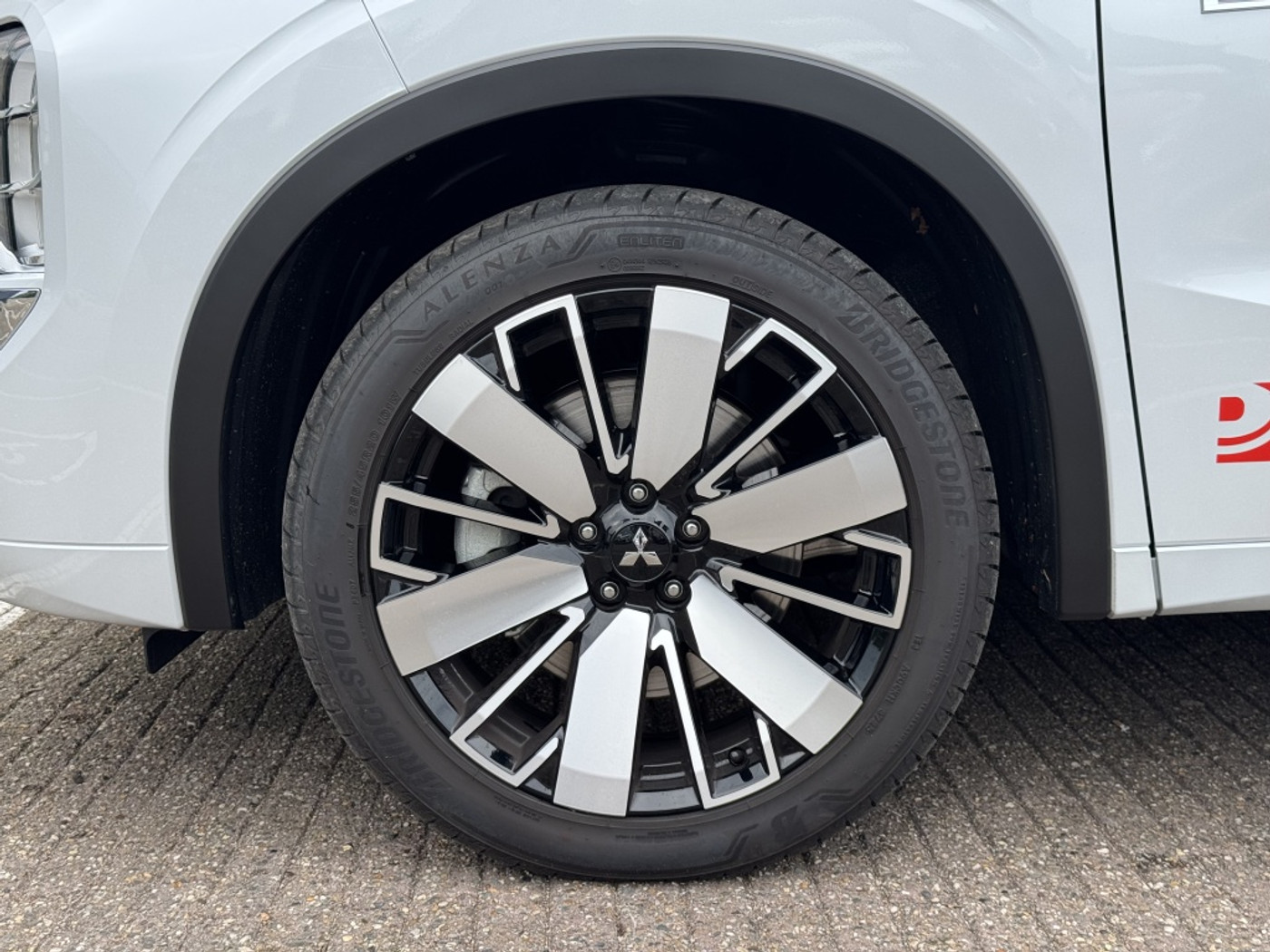 Foto van Mitsubishi Mitsubishi Outlander