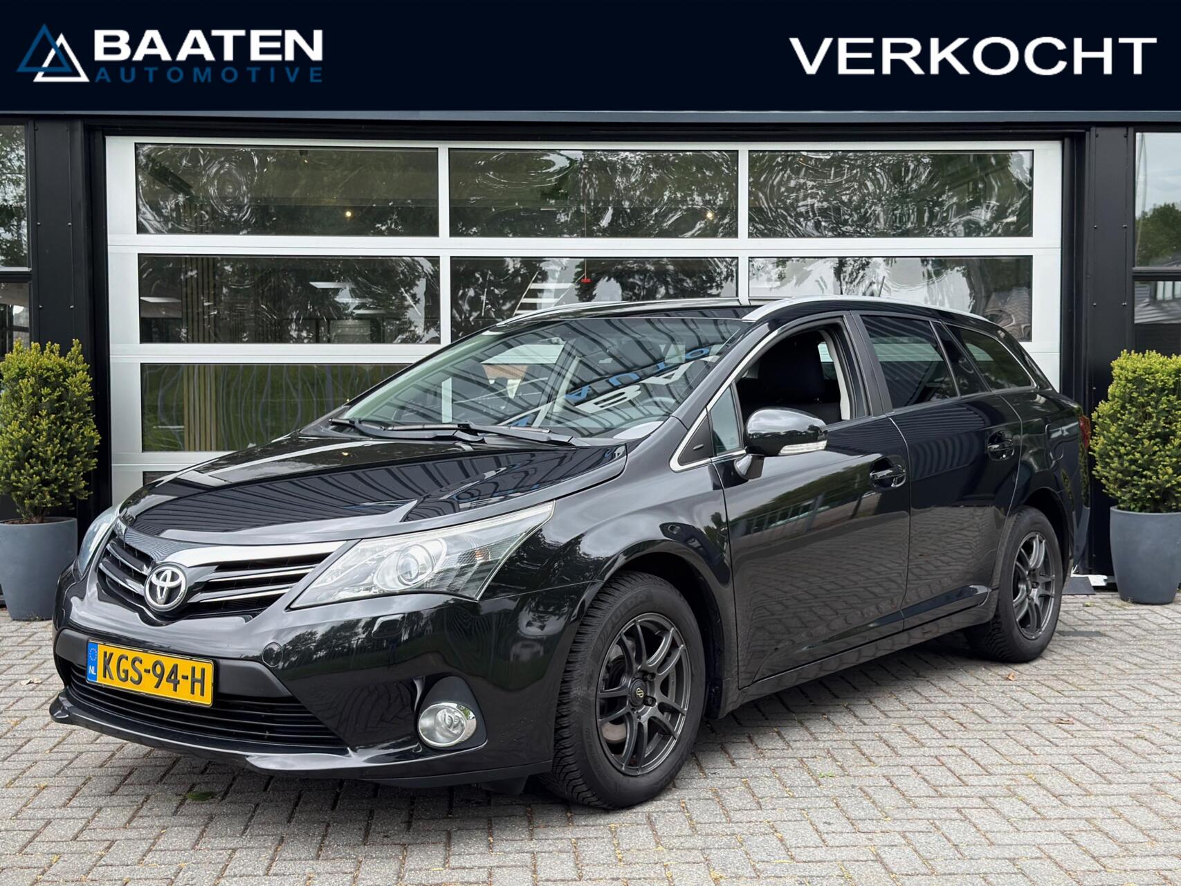 Toyota Avensis Wagon 1.8 VVTi Business|2e eig.|Camera|BT|Cruise 2012 - voorkant
