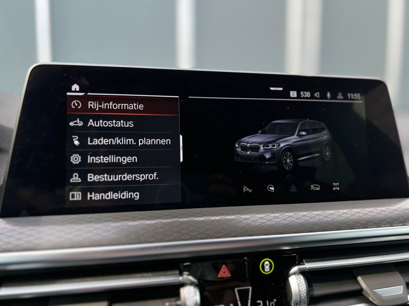 Foto van BMW X3 Xdrive30e