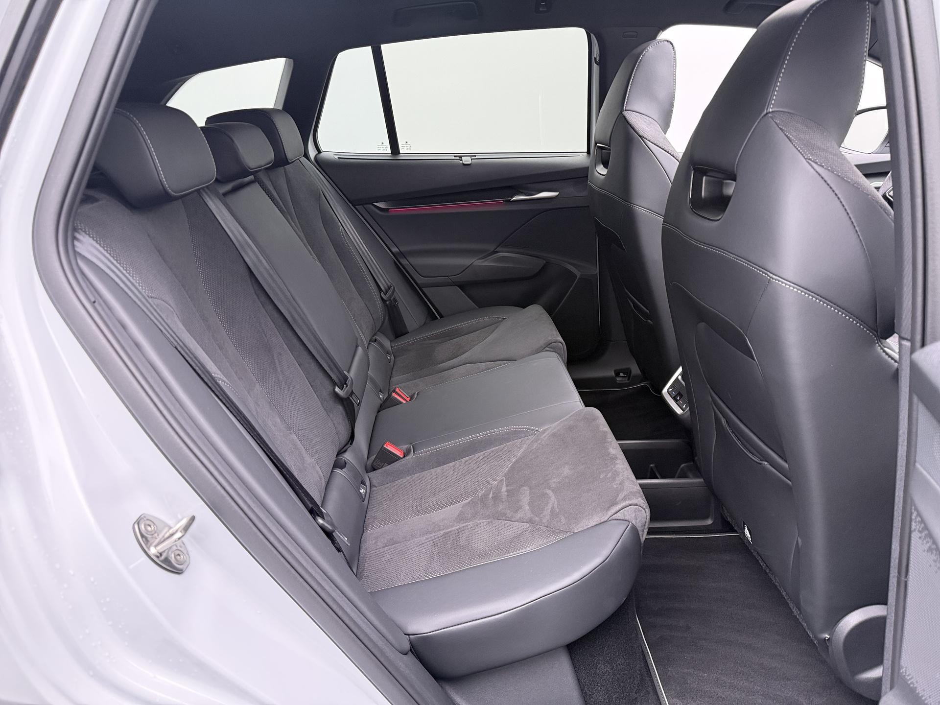 Foto van Skoda Enyaq 85
