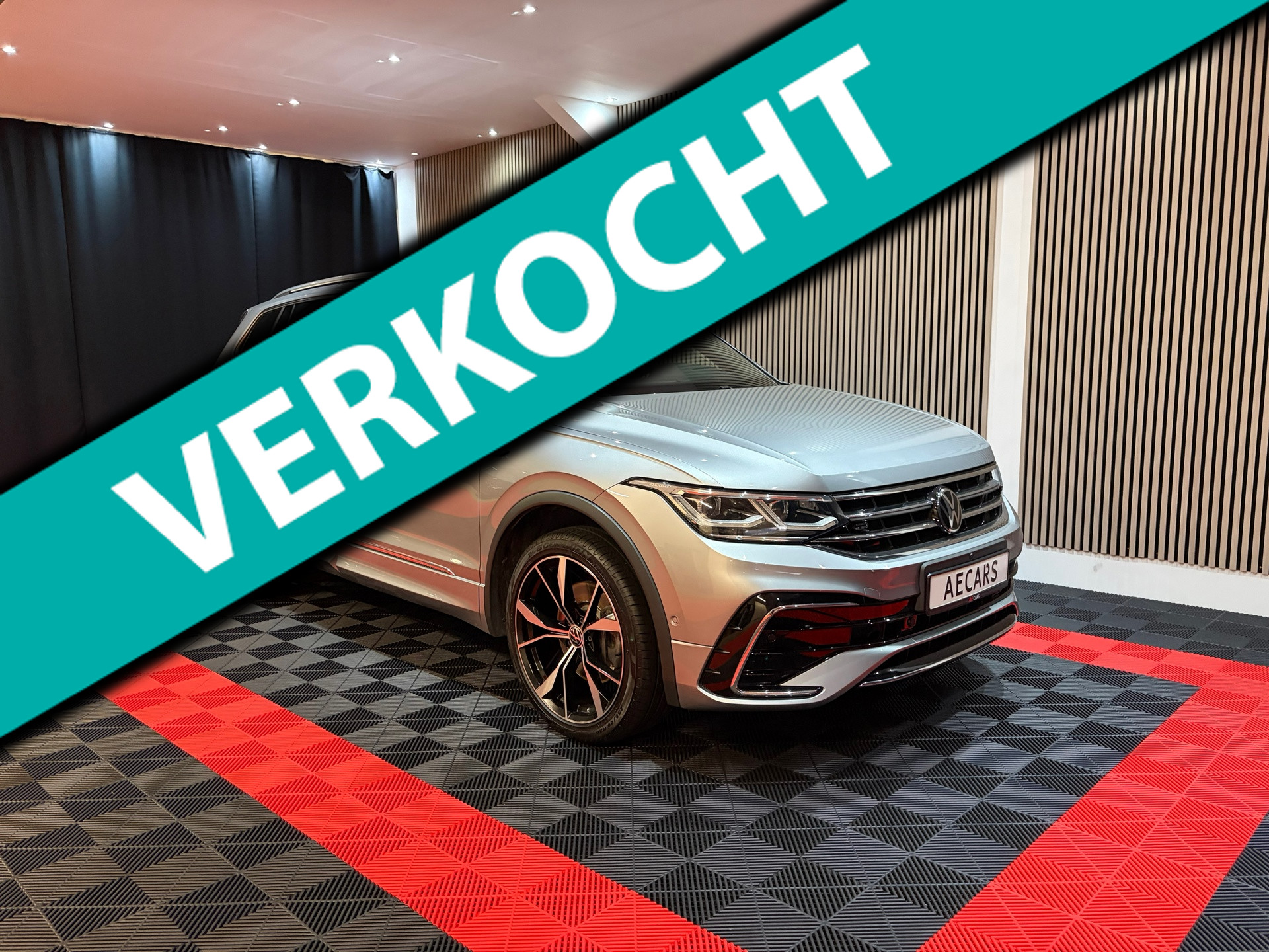 Volkswagen Tiguan VOLKSWAGEN TIGUAN ALLSPACE 2.0 TSI BOM VOLLL!!! 2022 - voorkant