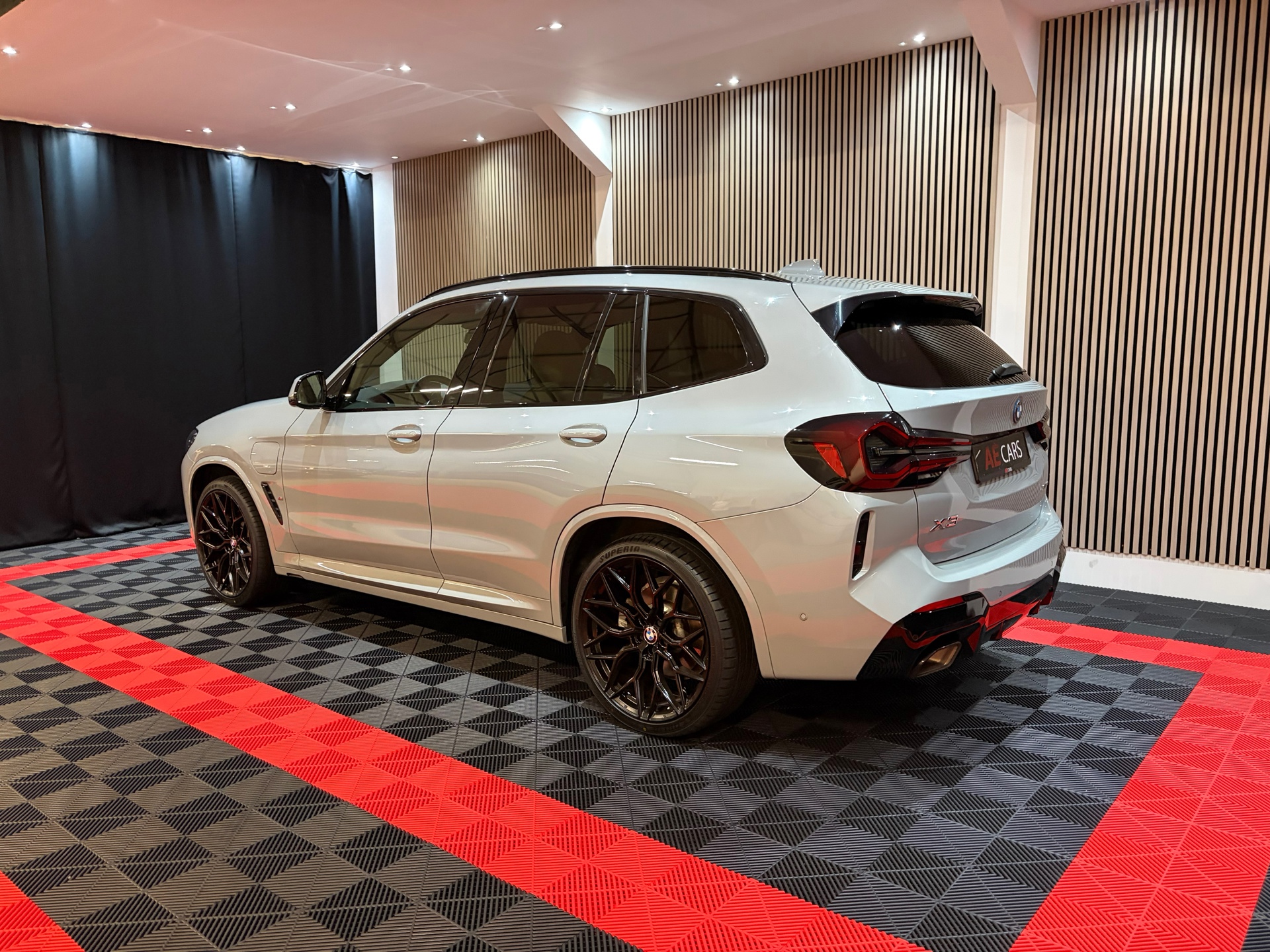 Foto van BMW X3 Xdrive30e