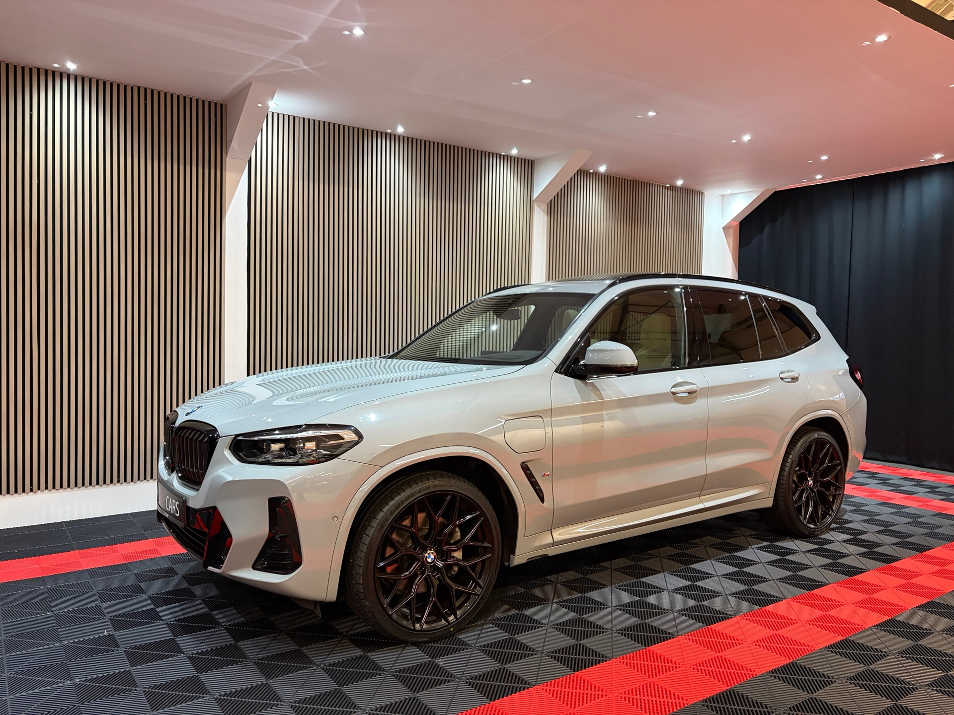 Foto van BMW X3 Xdrive30e