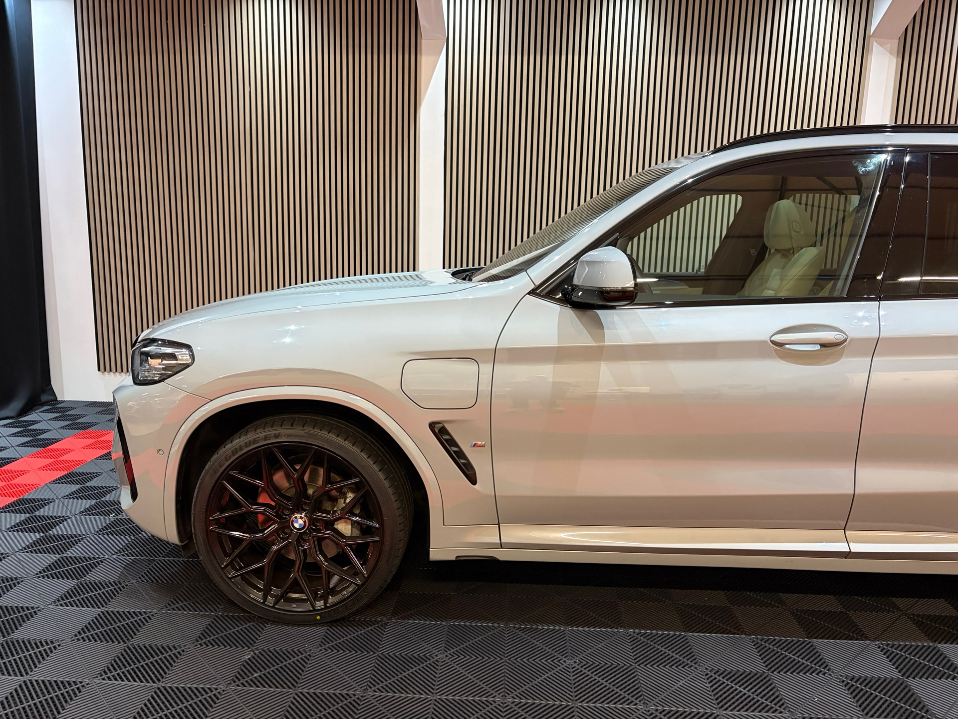 Foto van BMW X3 Xdrive30e