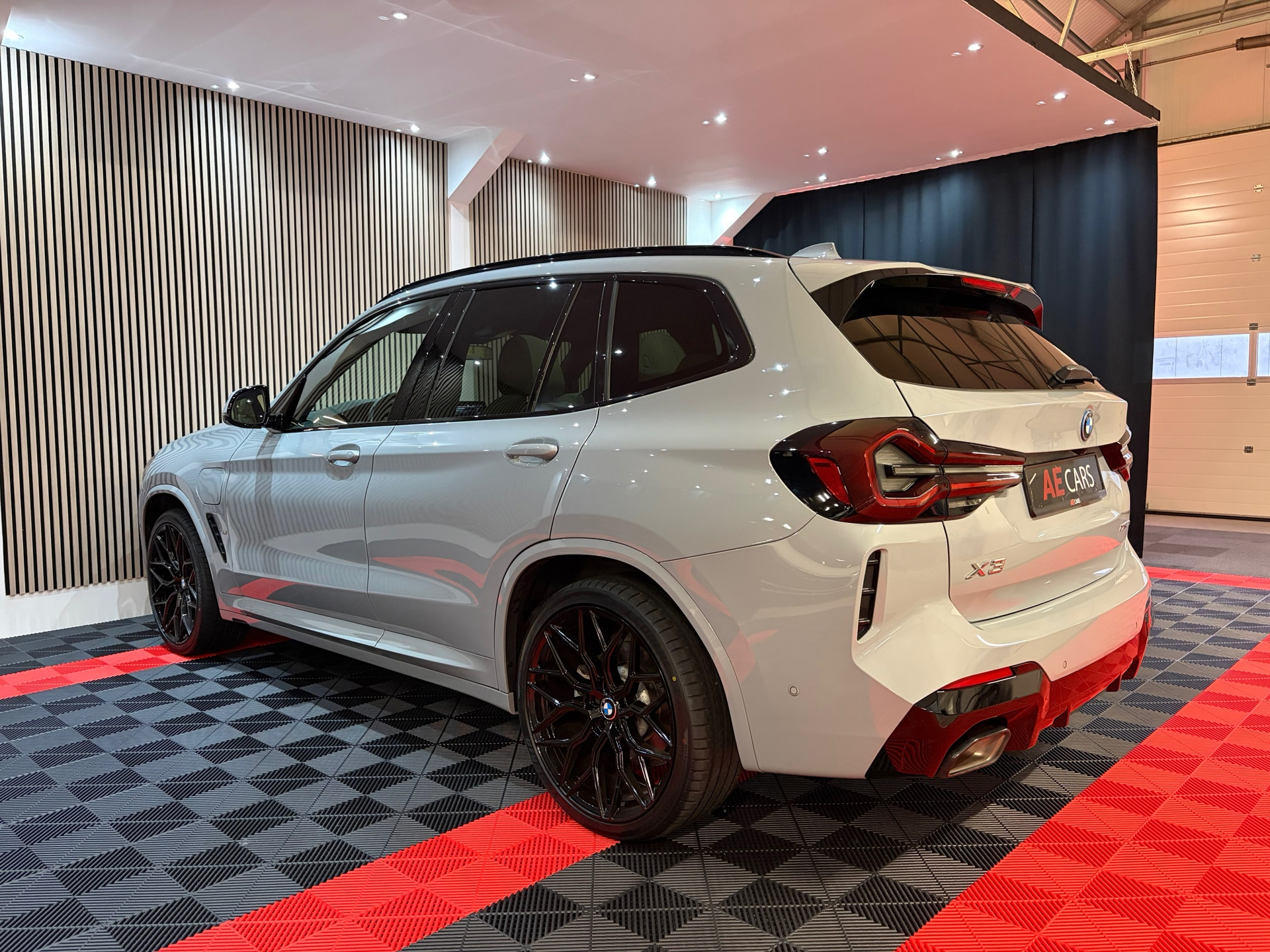Foto van BMW X3 Xdrive30e