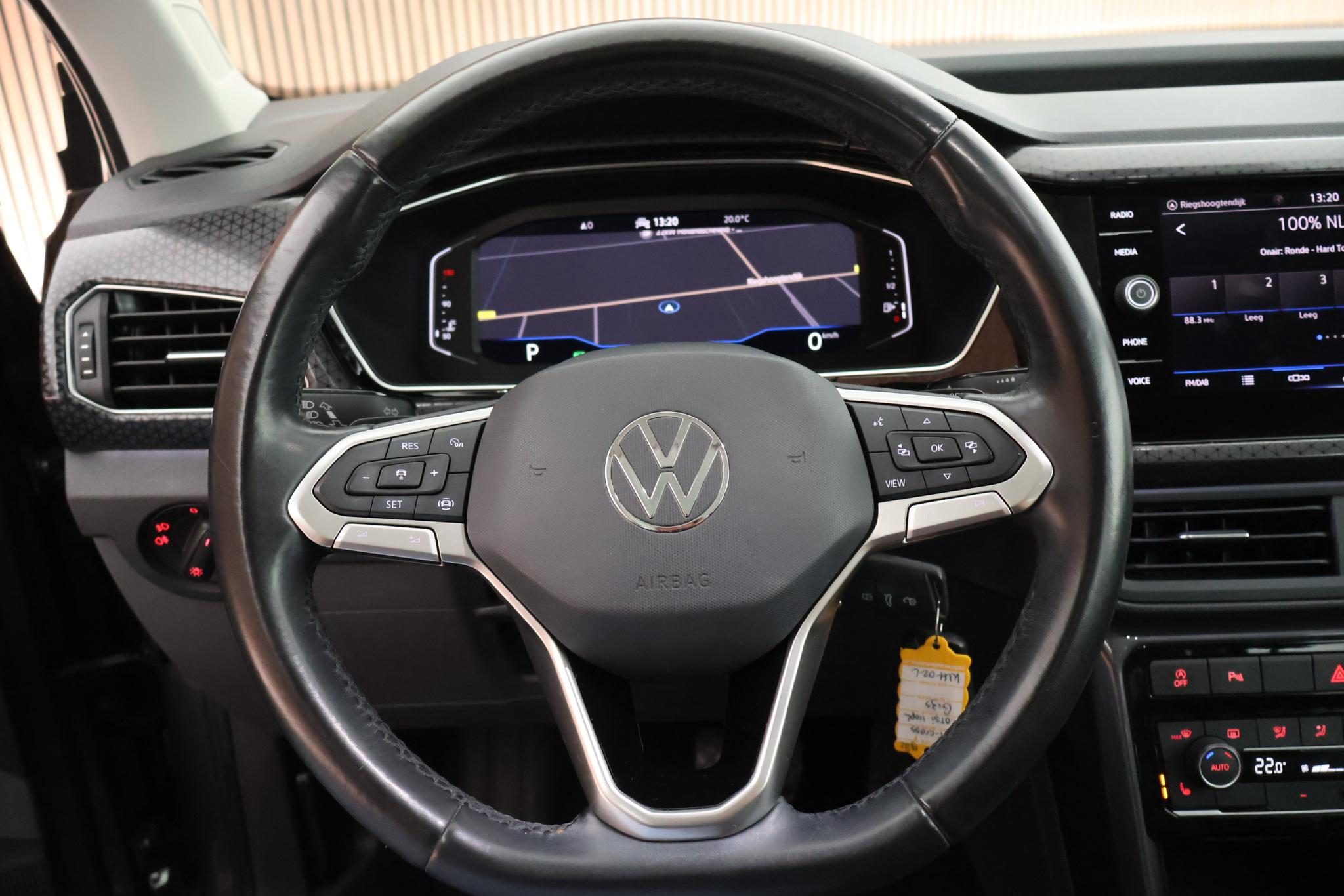 Foto van Volkswagen T-cross