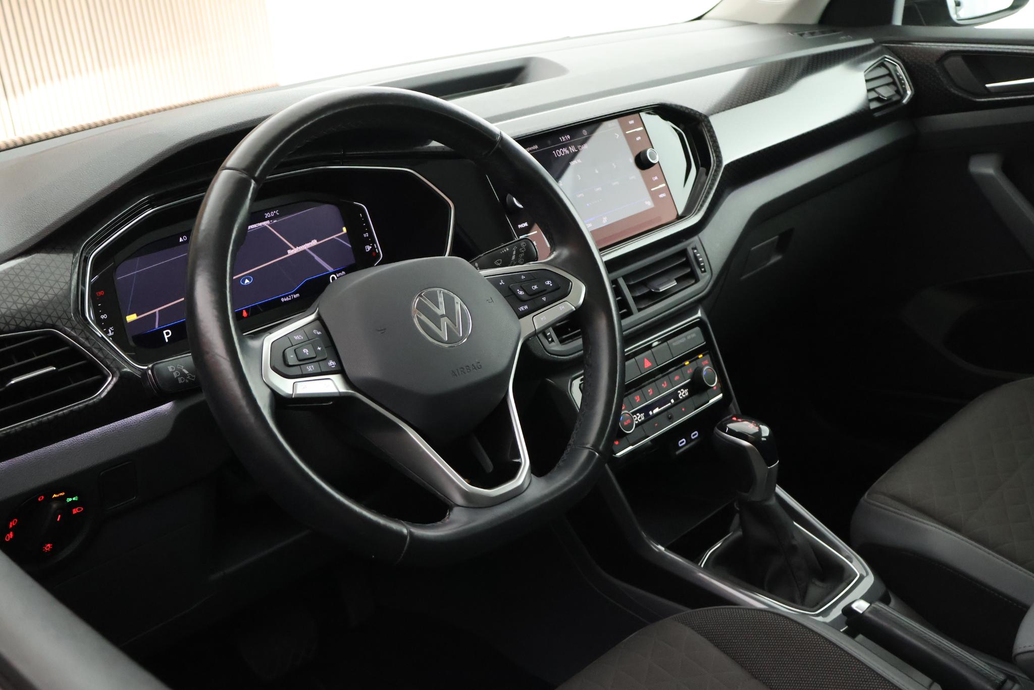 Foto van Volkswagen T-cross