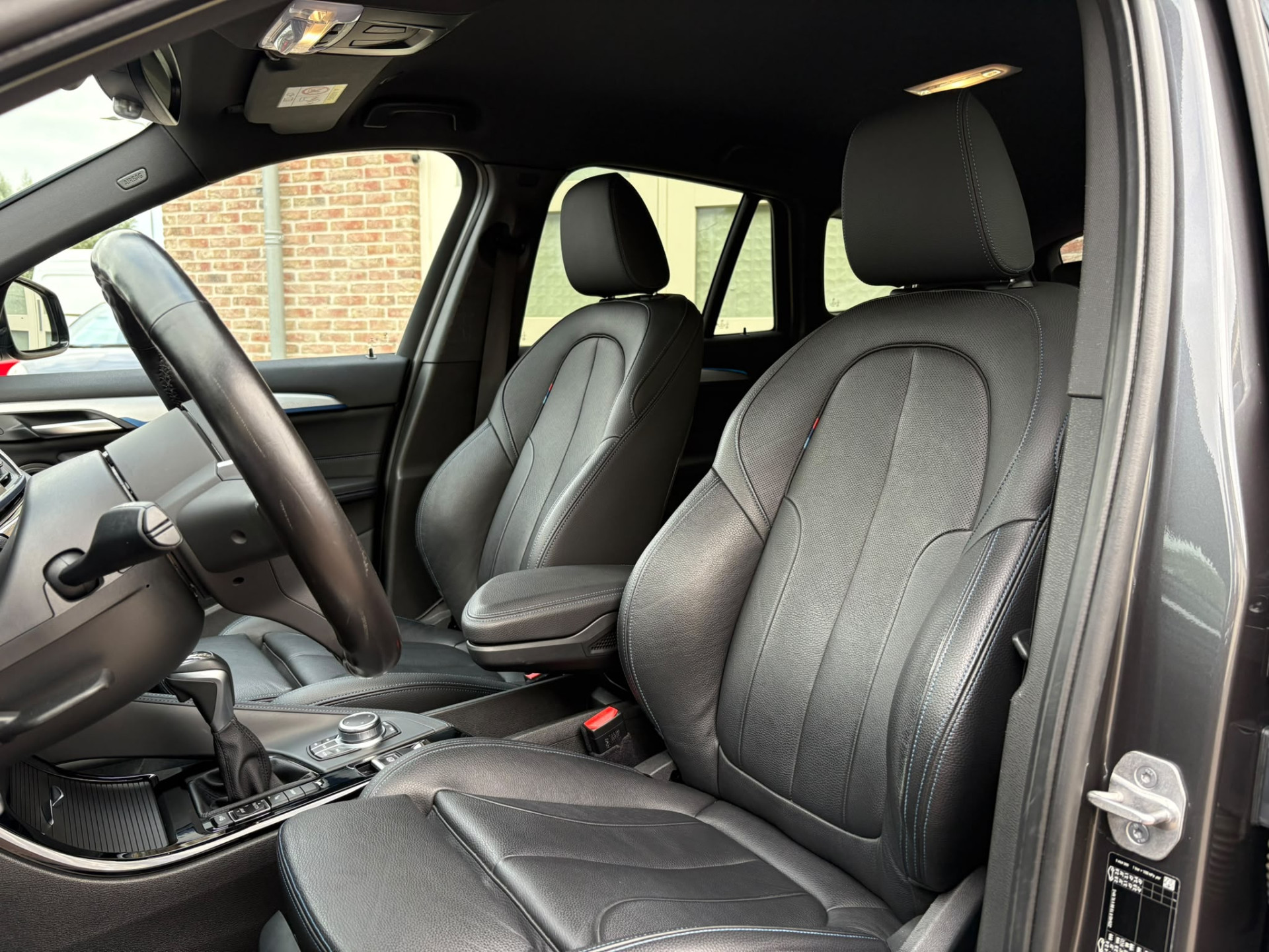Foto van BMW X1 Xdrive25e