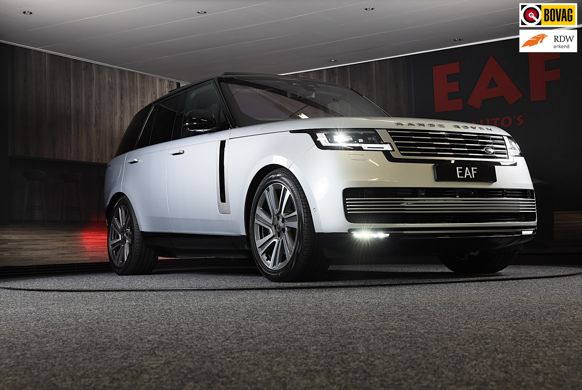 Land Rover Range Rover P 510E SV / Chauffeurspakket / Leder / Massage / Meridian / 360 Camera / Head Up / Open Pano / 22 Inch 2024 - voorkant