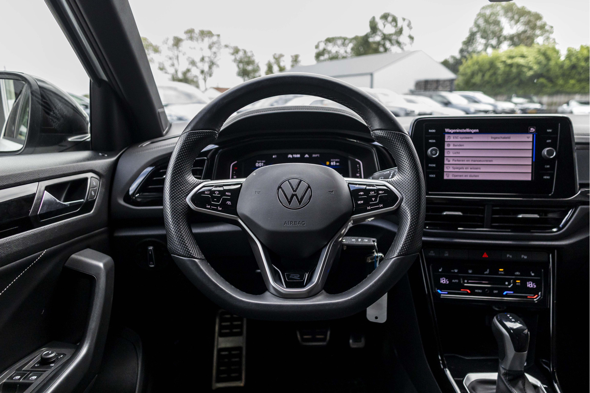 Foto van Volkswagen T-roc