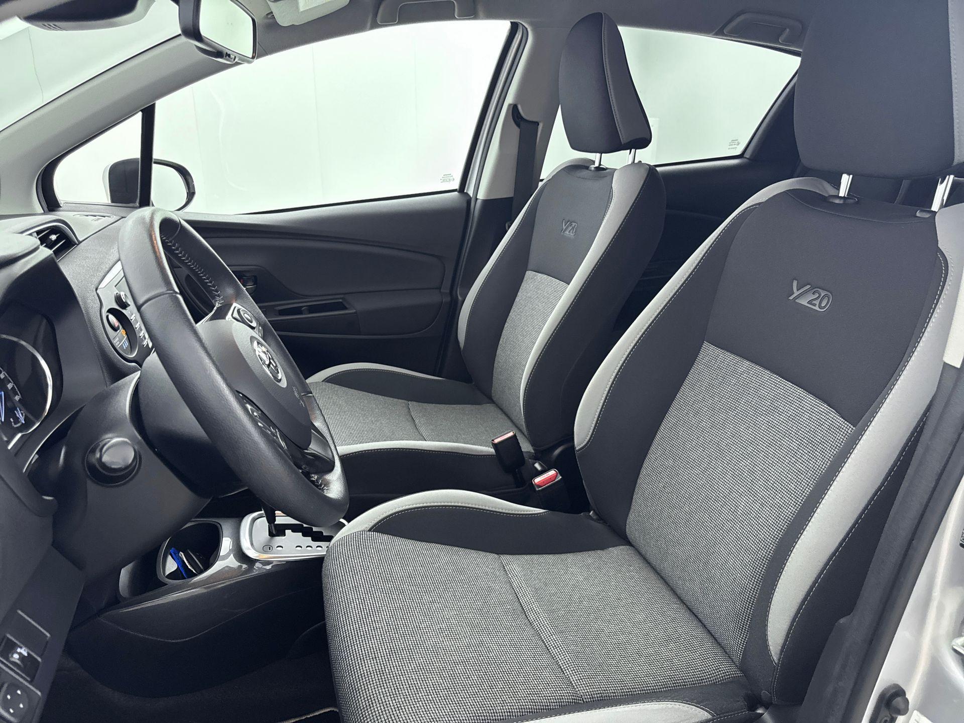 Foto van Toyota Toyota Yaris Hybrid