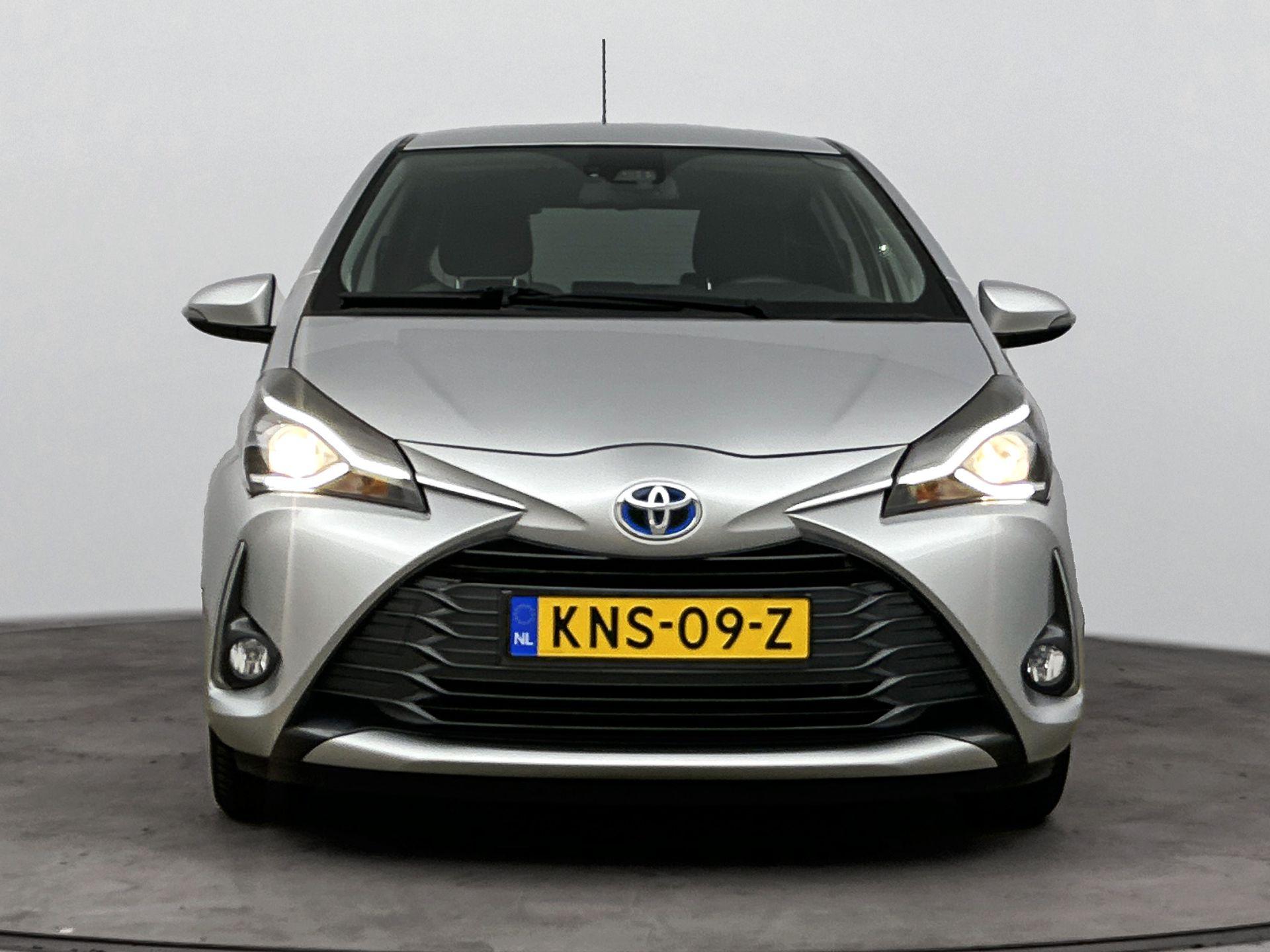 Foto van Toyota Toyota Yaris Hybrid