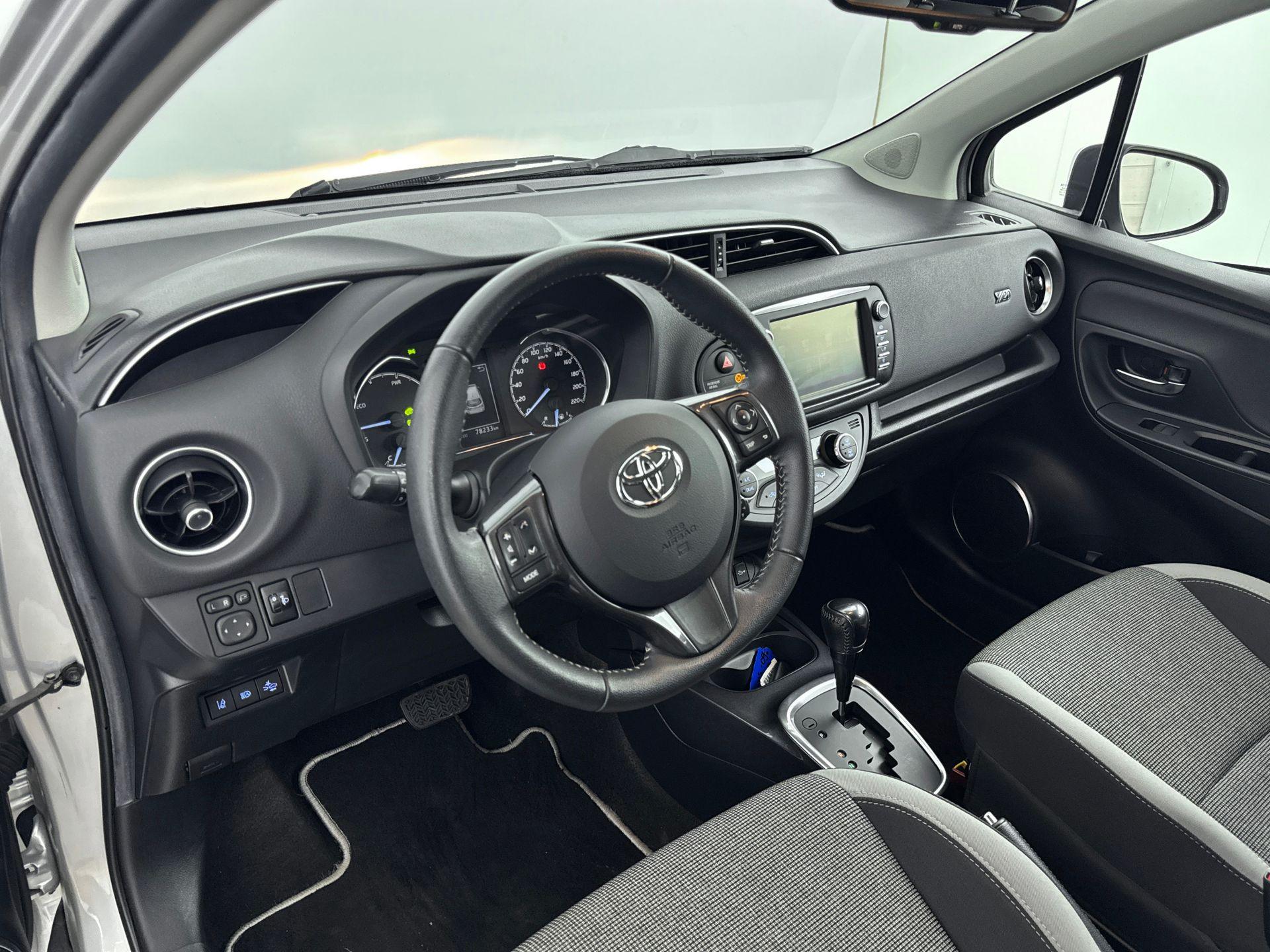 Foto van Toyota Toyota Yaris Hybrid