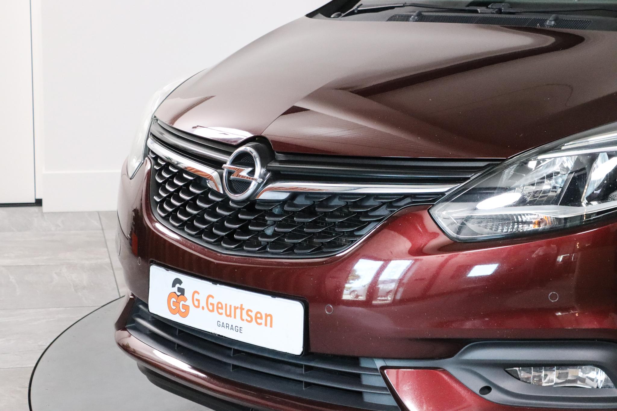 Foto van Opel Zafira