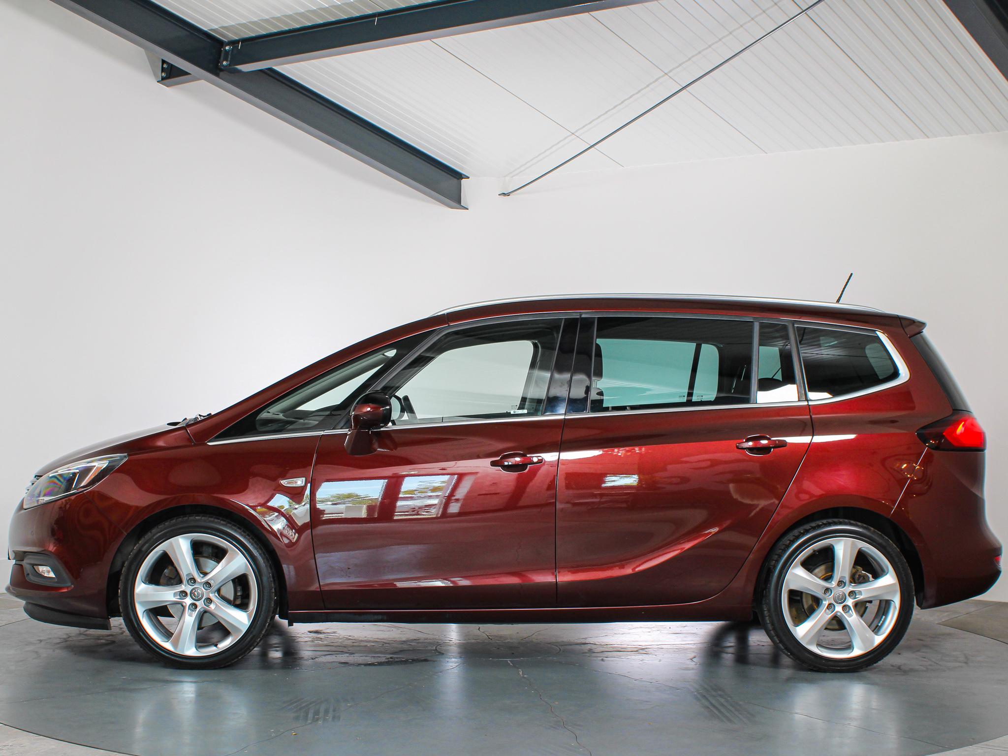 Foto van Opel Zafira