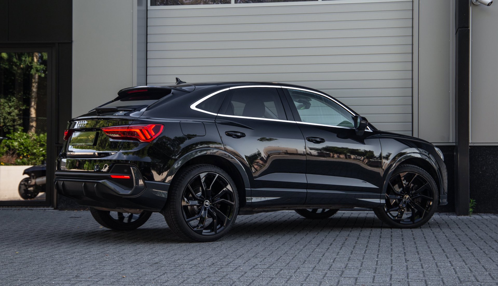Foto van Audi Q3 Sportback E-tron