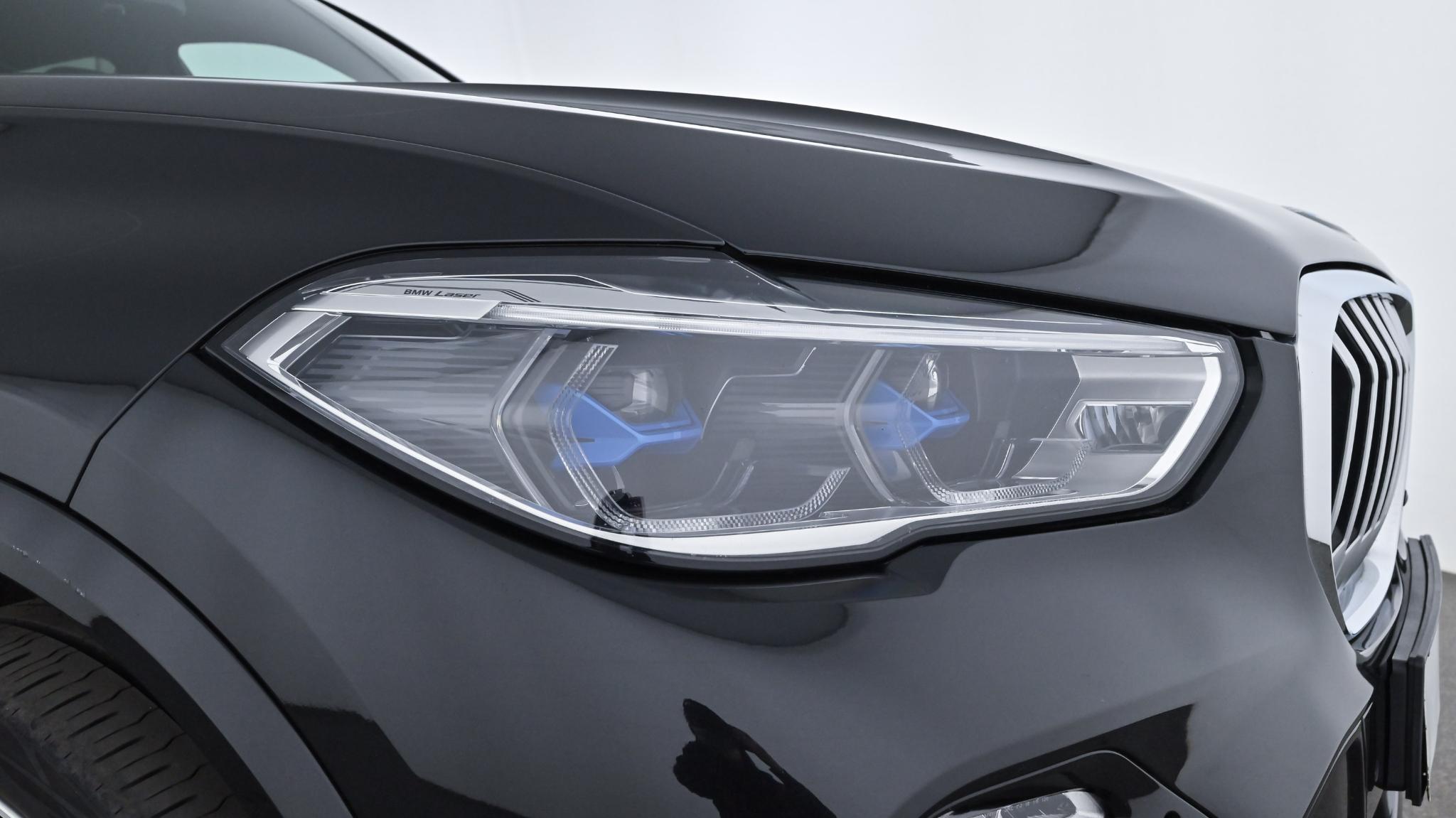 Foto van BMW X5 Xdrive45e