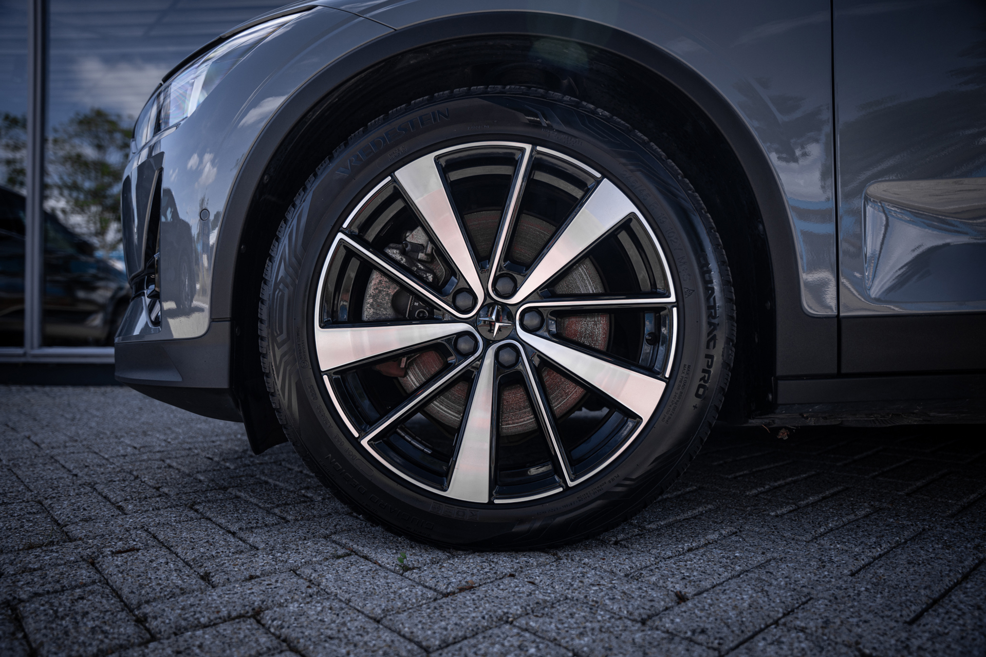 Foto van Polestar Polestar 2