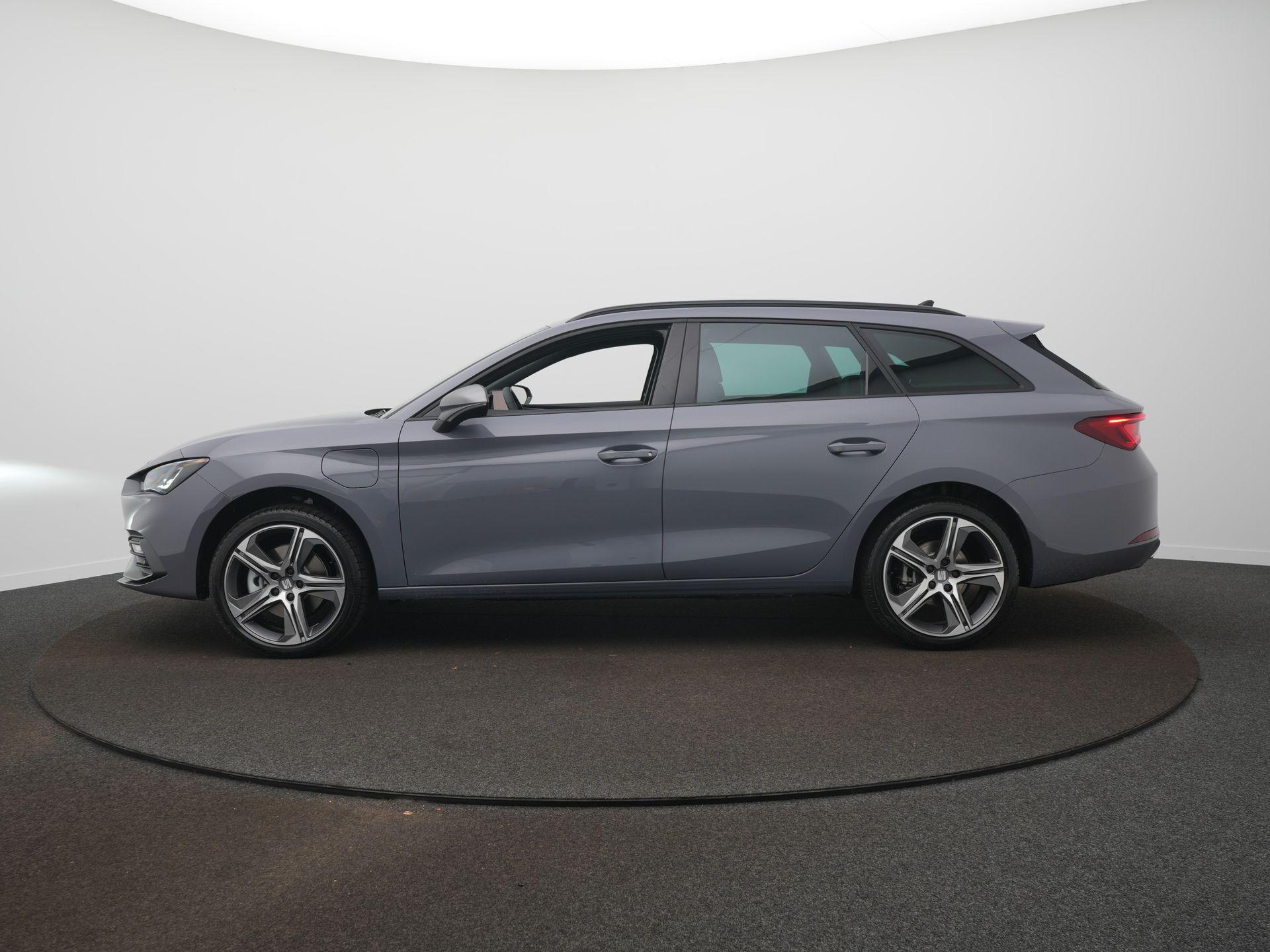 Foto van Seat Seat Leon SP E-hybrid150