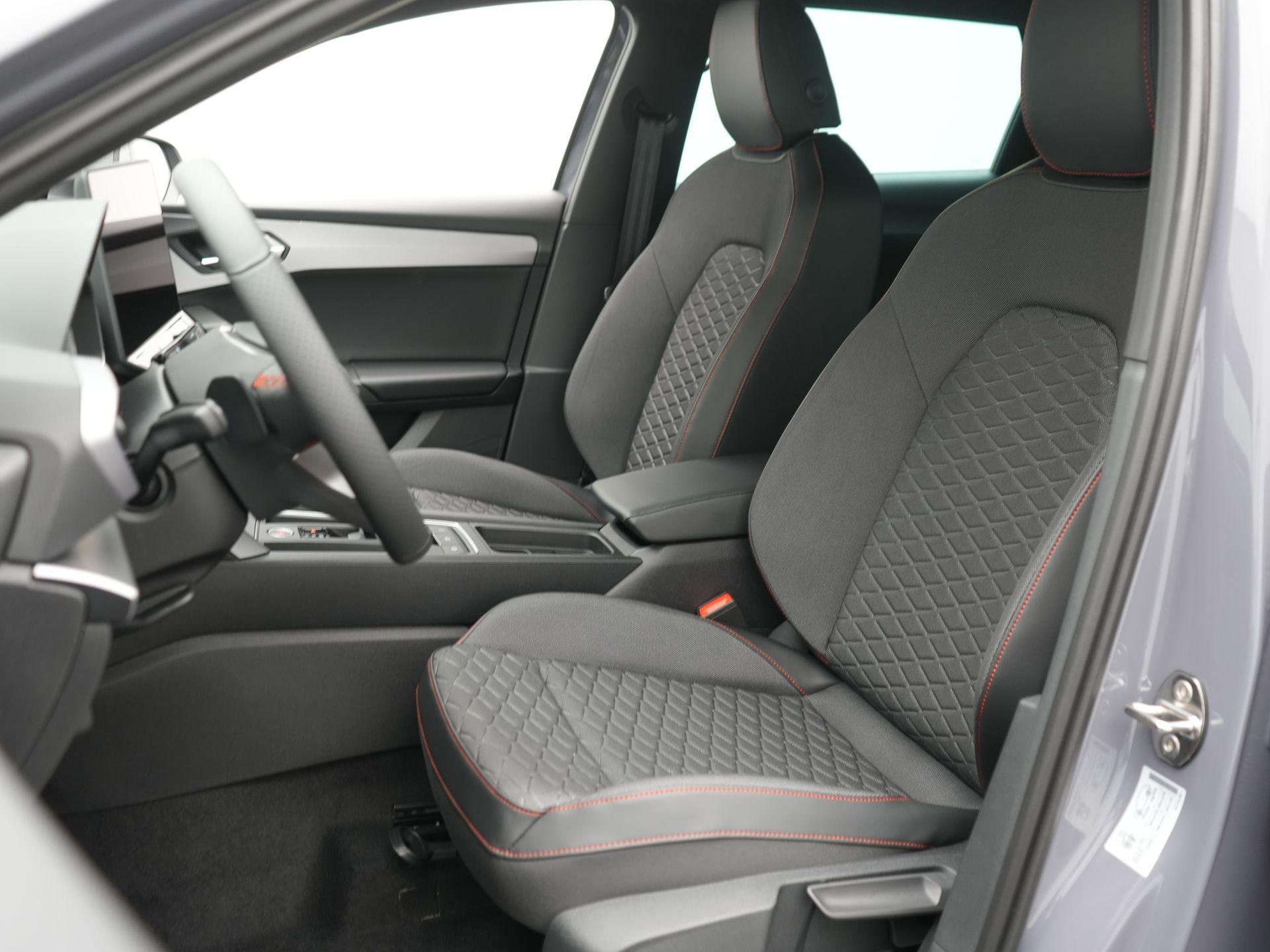 Foto van Seat Seat Leon SP E-hybrid150
