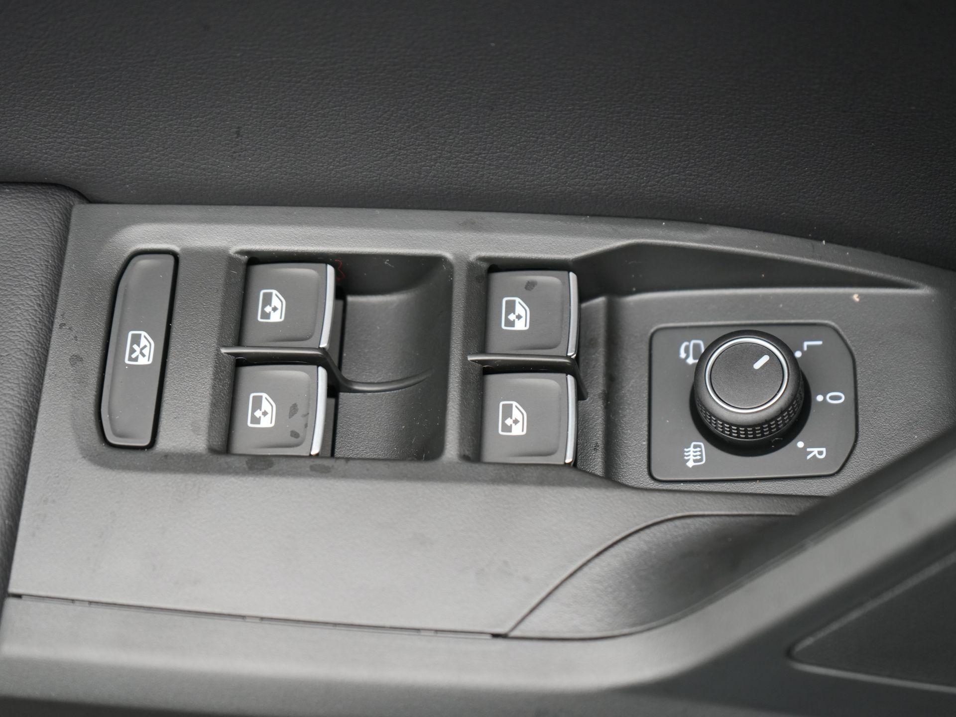 Foto van Seat Seat Leon SP E-hybrid150