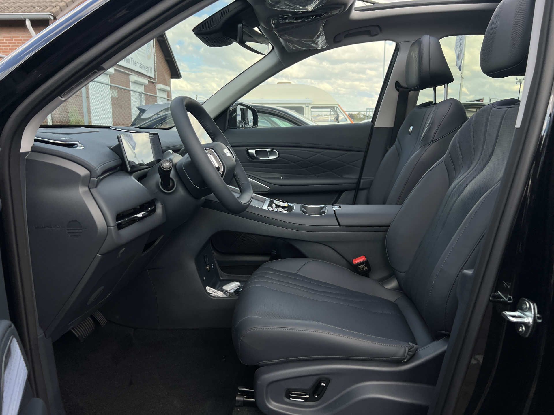 Foto van Geely Starray Em-i