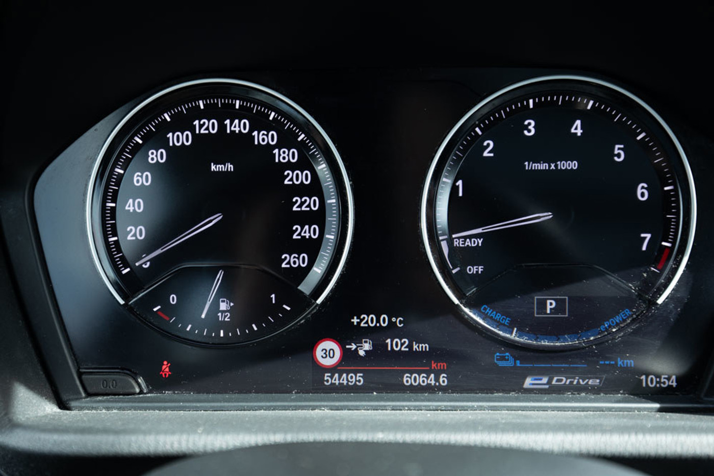 Foto van BMW X1 Xdrive25e
