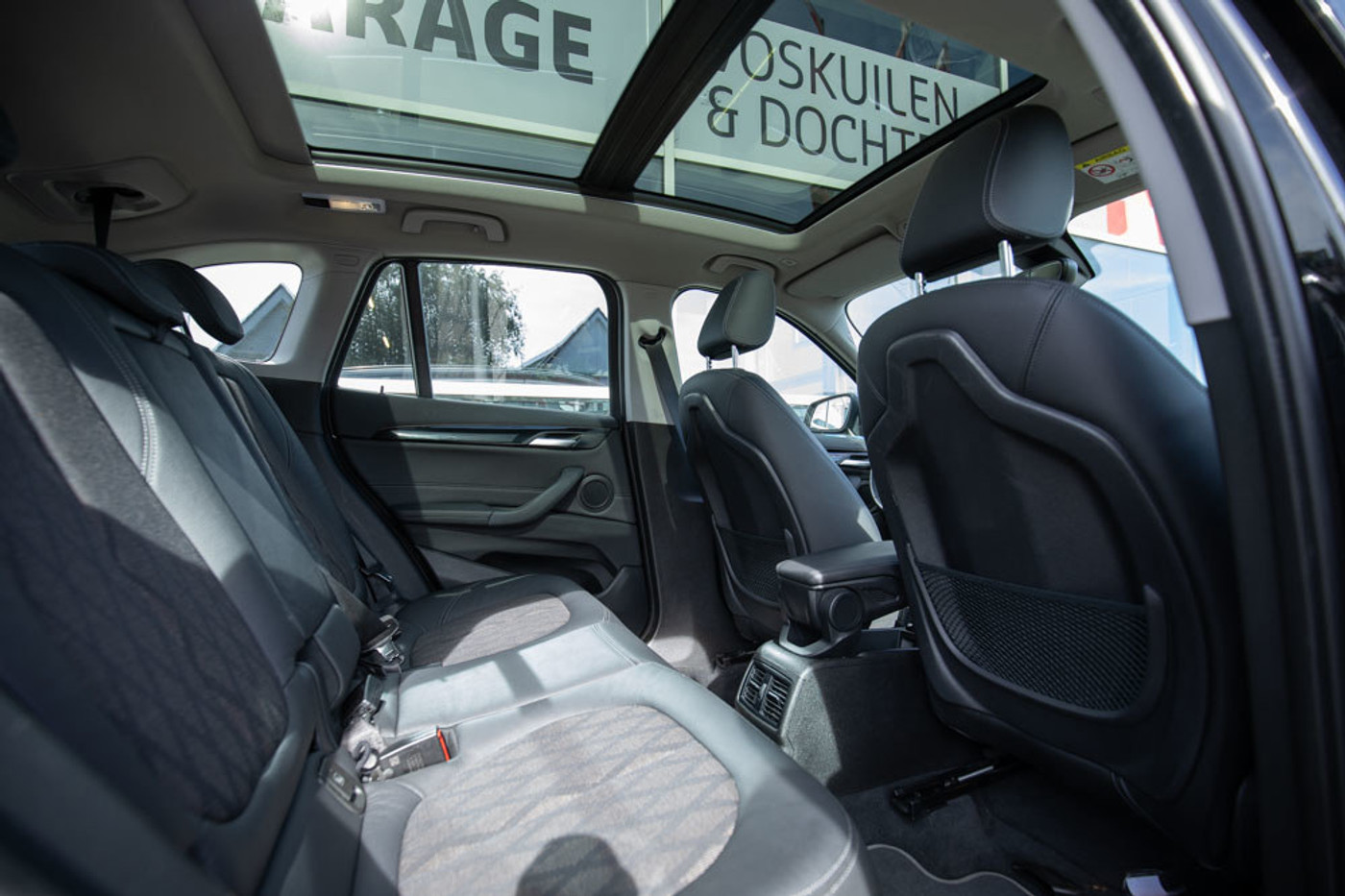 Foto van BMW X1 Xdrive25e