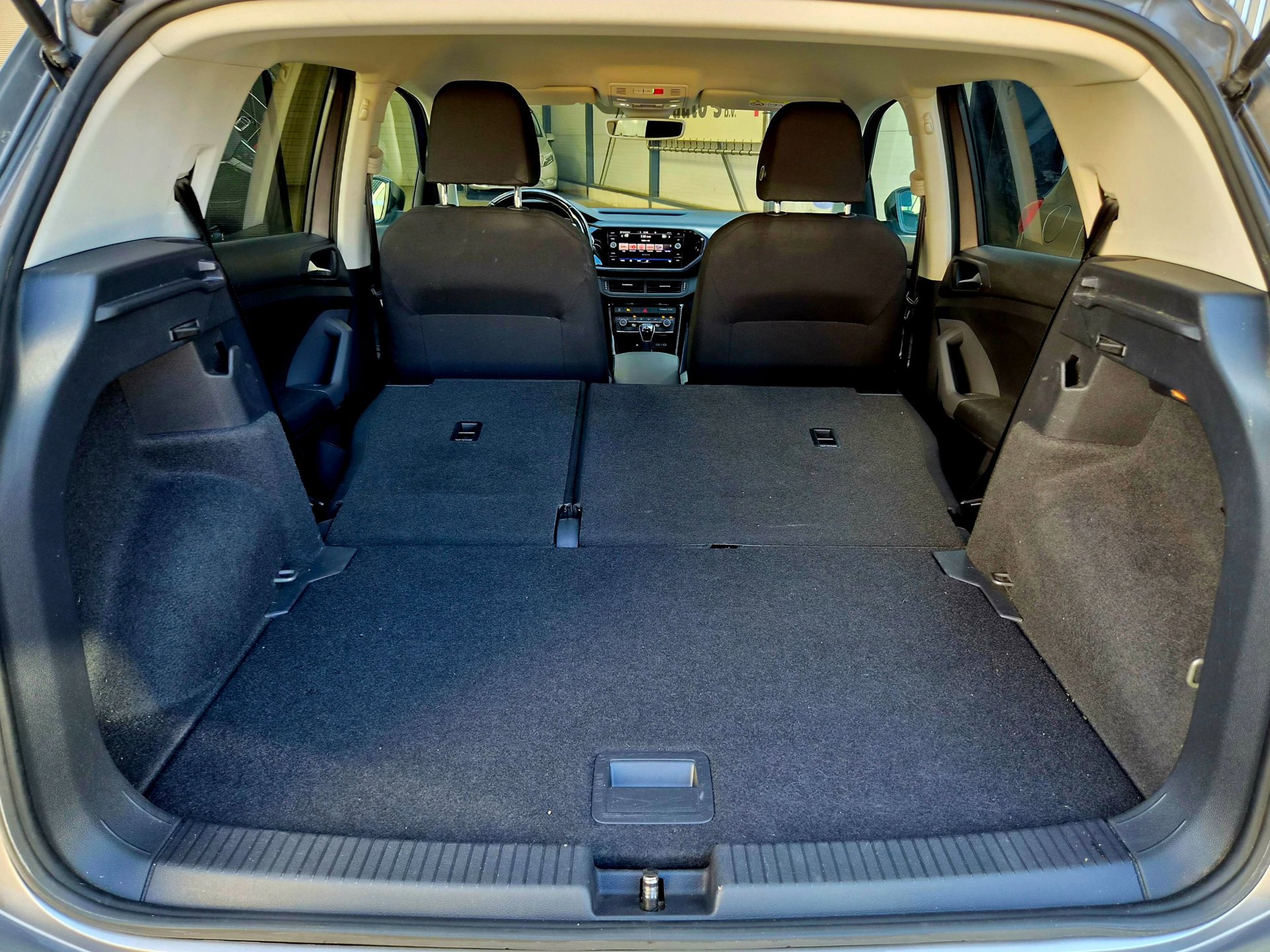 Foto van Volkswagen T-cross
