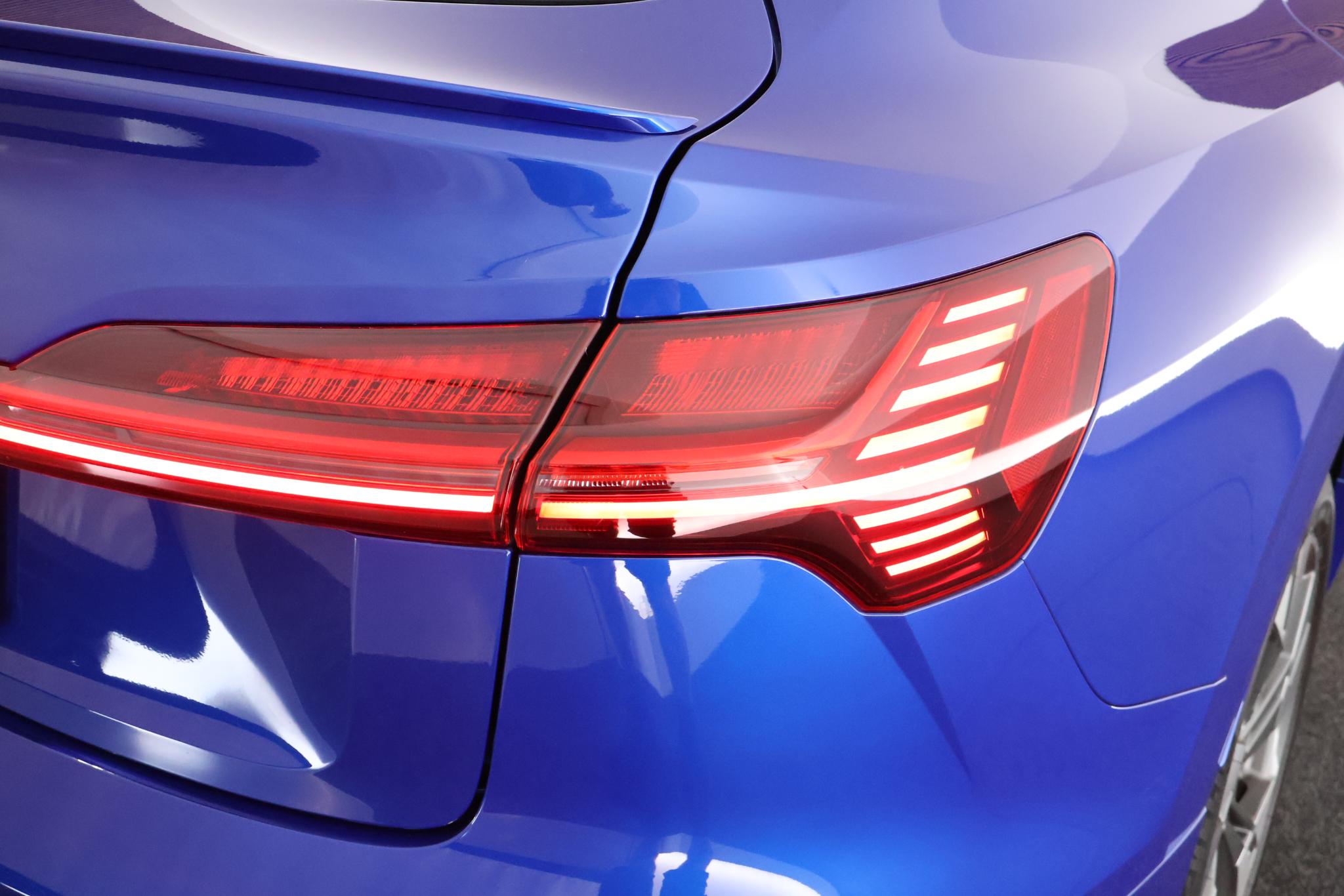 Foto van Audi Q8 Sportback 55 E-tron