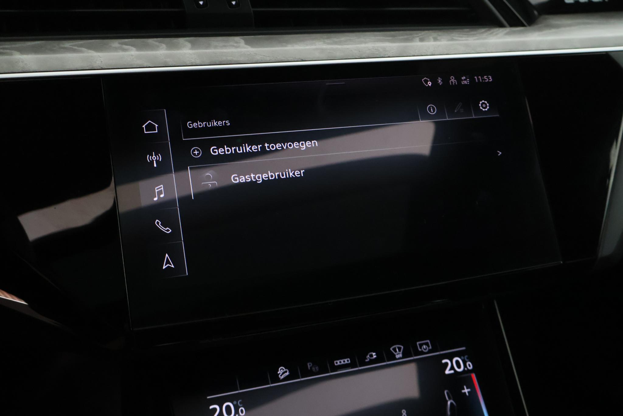 Foto van Audi Q8 Sportback 55 E-tron