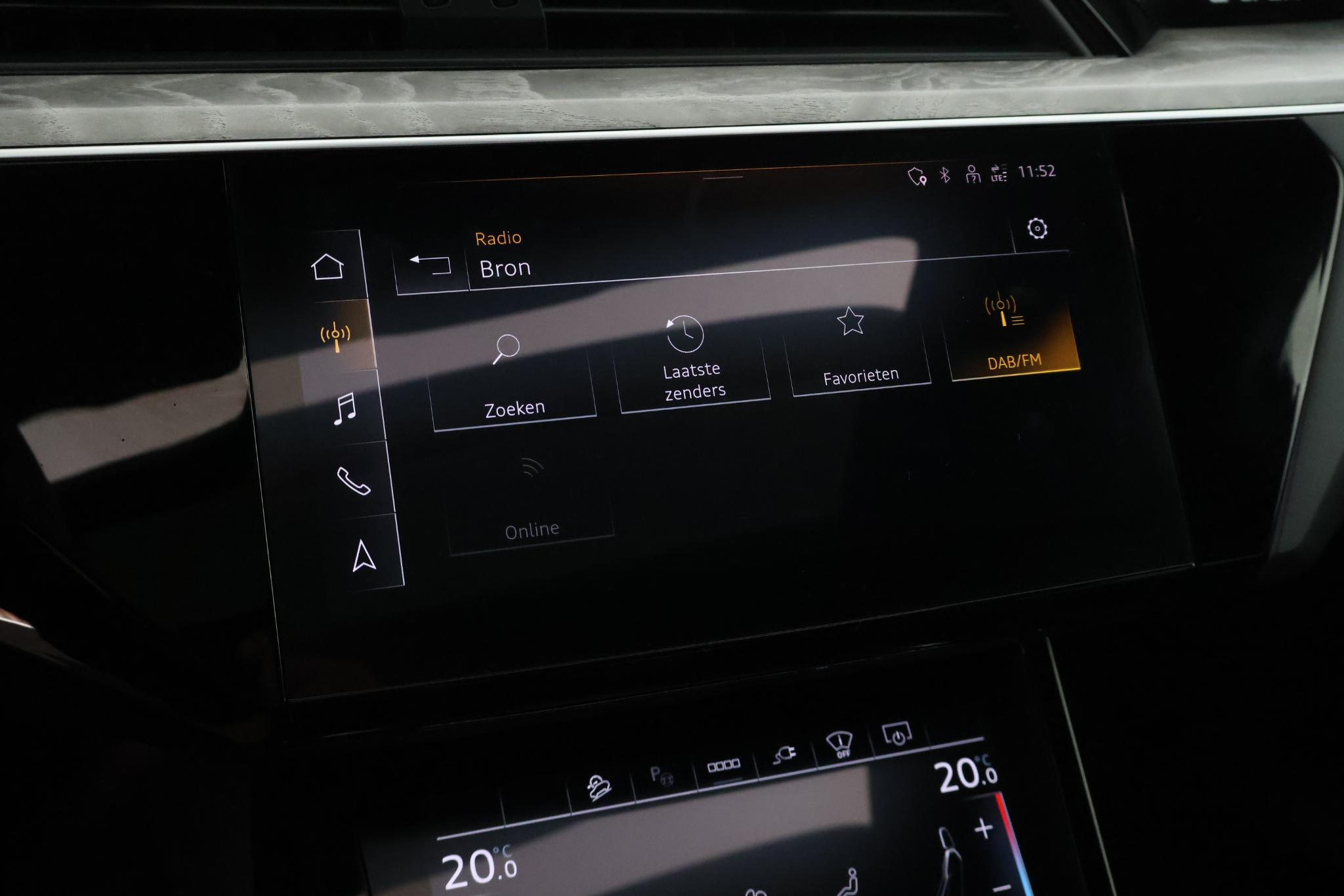 Foto van Audi Q8 Sportback 55 E-tron