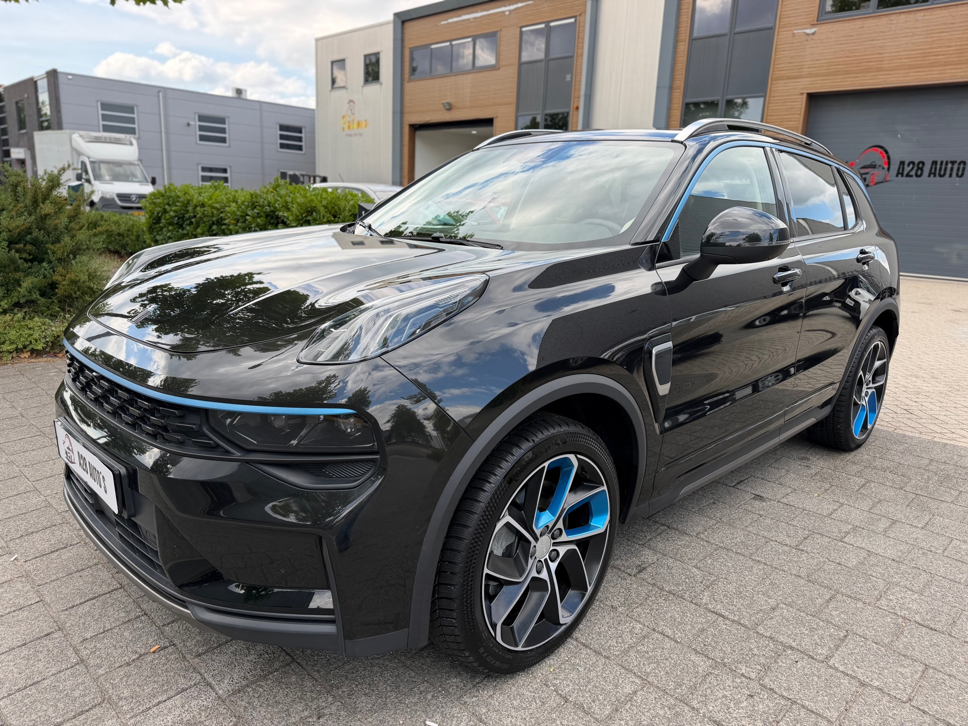 Foto van Lynk&co LYNK & Co 01