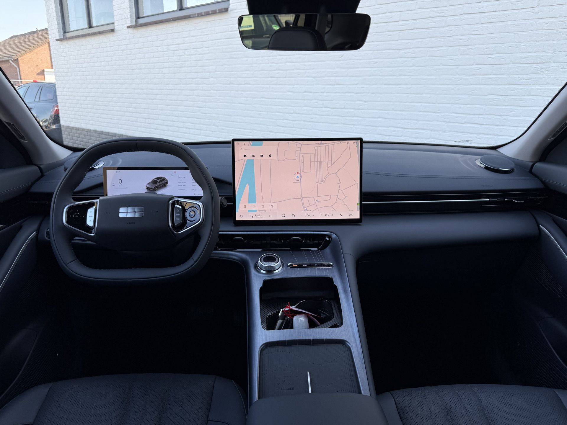 Foto van Geely E5