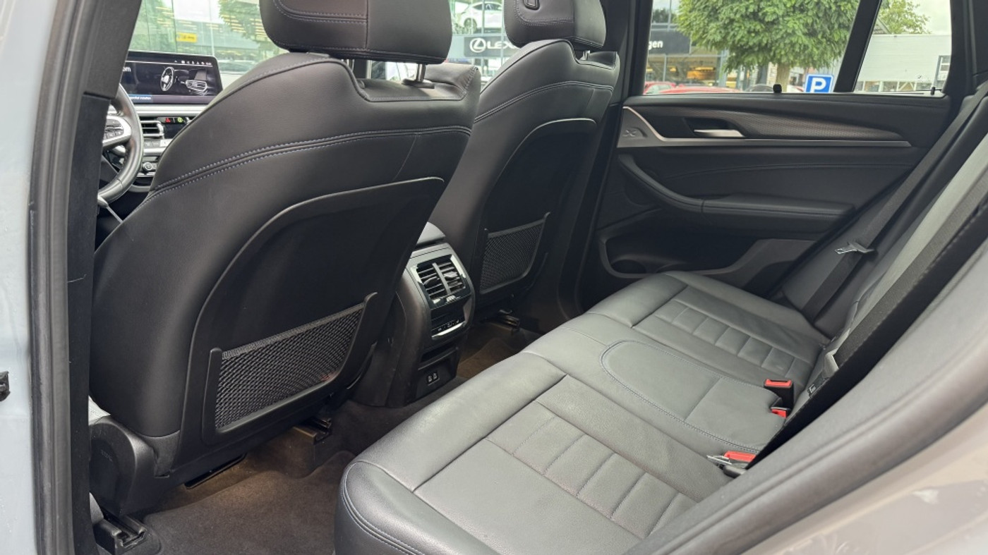 Foto van BMW X3 Xdrive30e