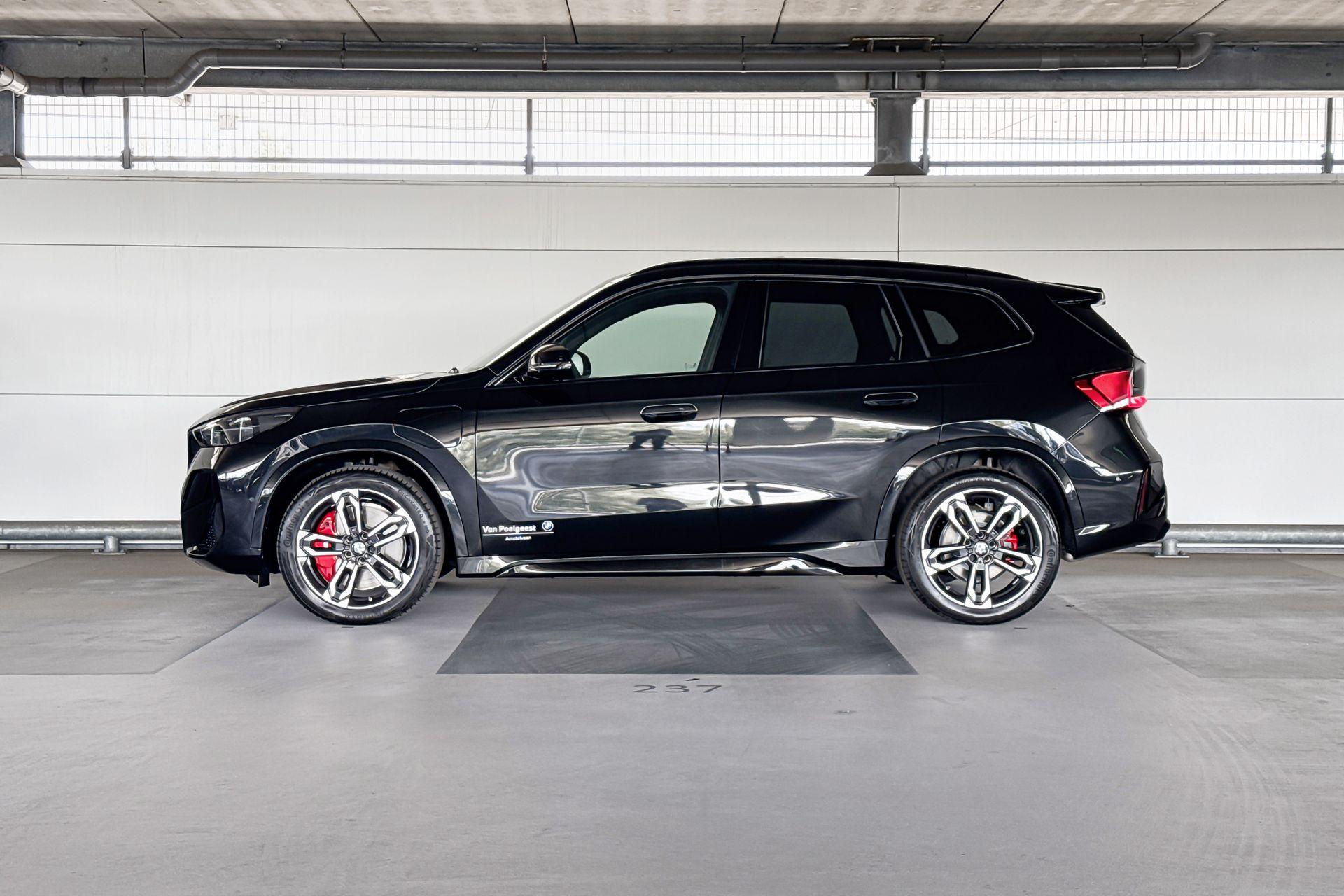 Foto van BMW X1 Xdrive25e