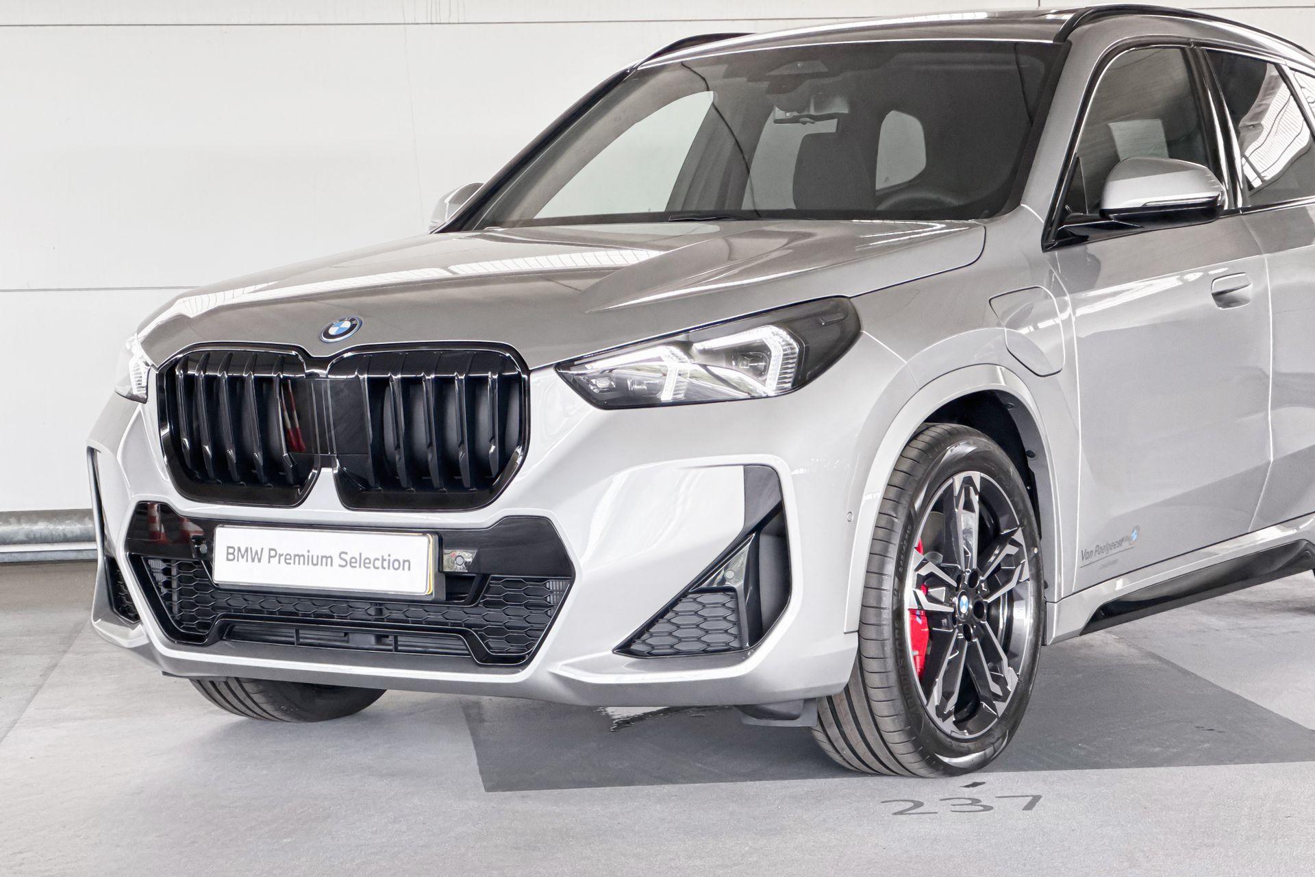 Foto van BMW X1 Xdrive25e